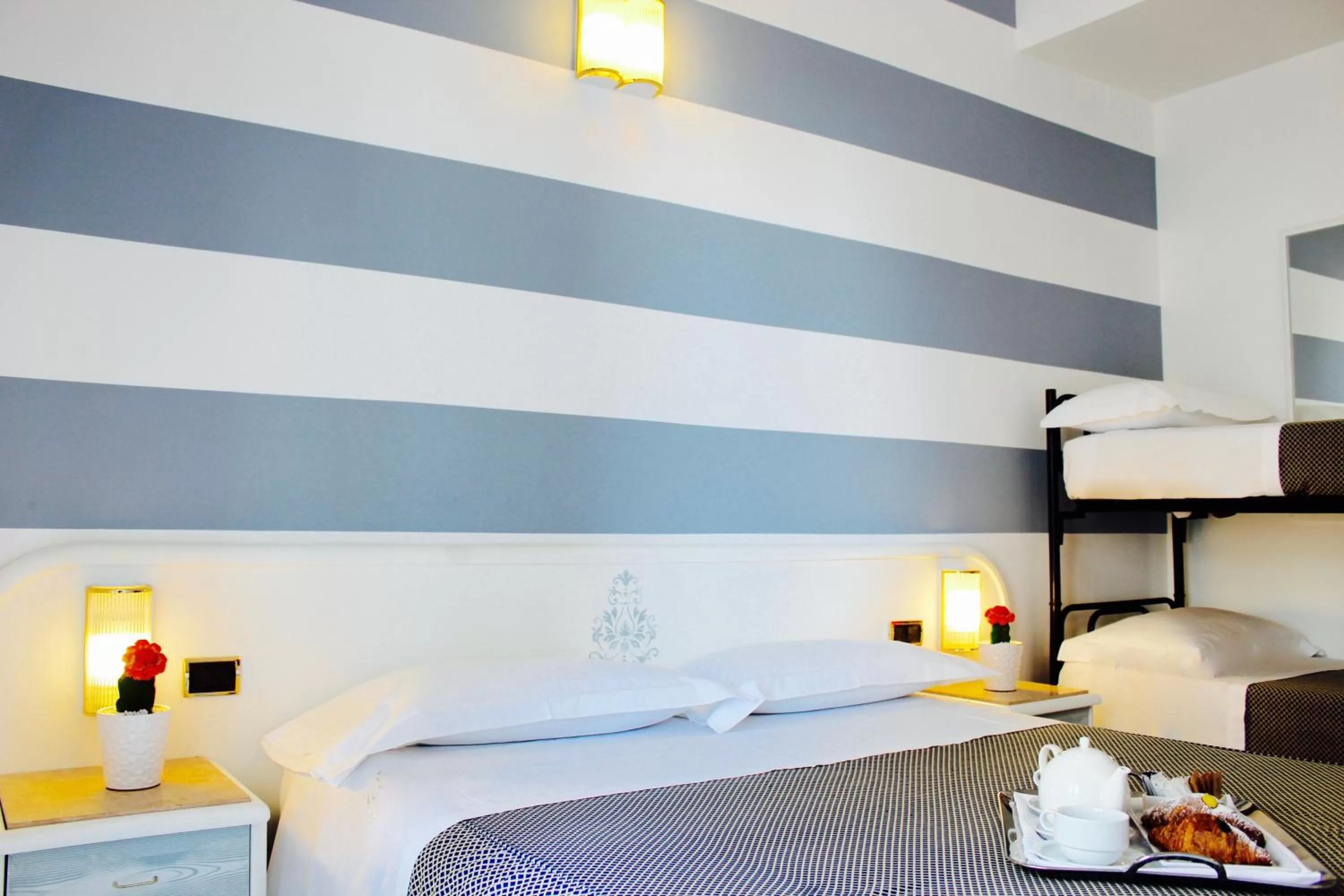 Bed in Hotel Du Soleil