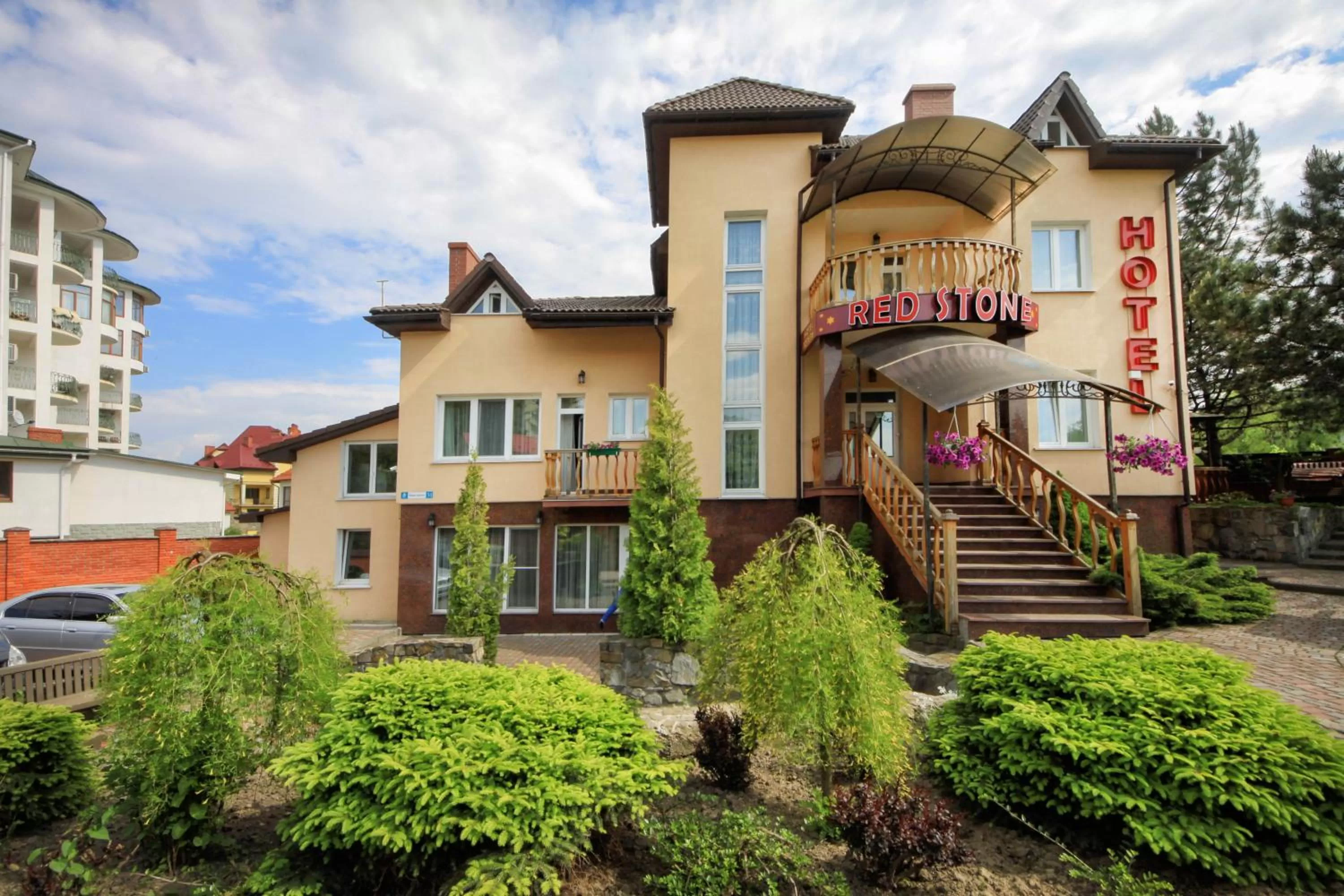 Property Building in Red Stone