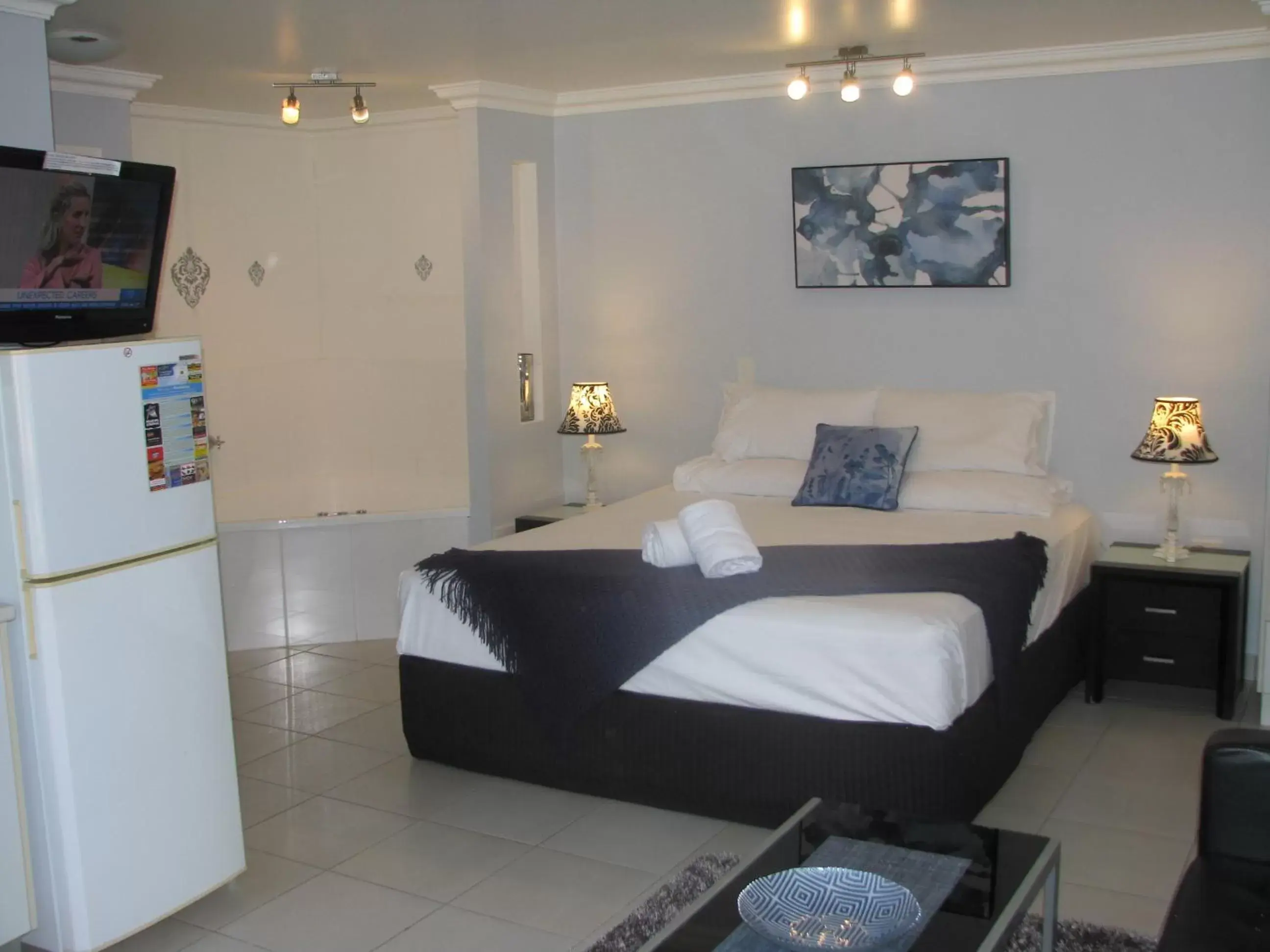 Studio Apartment in Charm City Motel Studio Apartment in Charm City Motel