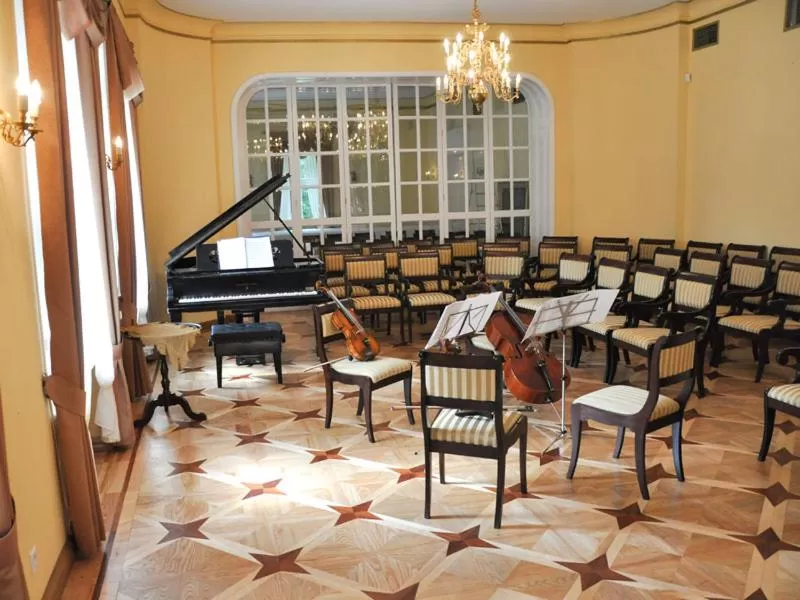 Entertainment in Palac w Rybnej