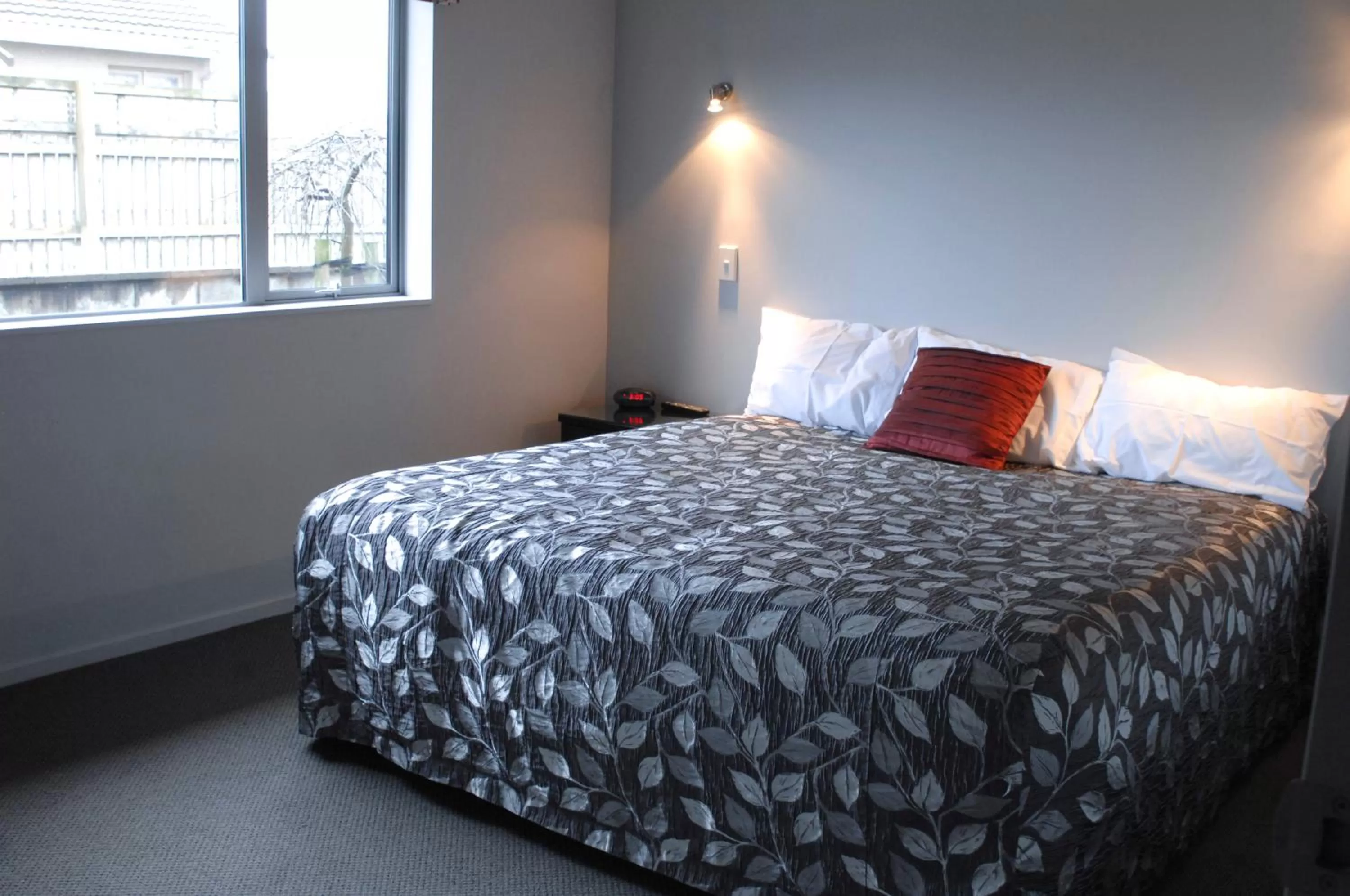 Bed in 295 on Tay Motel