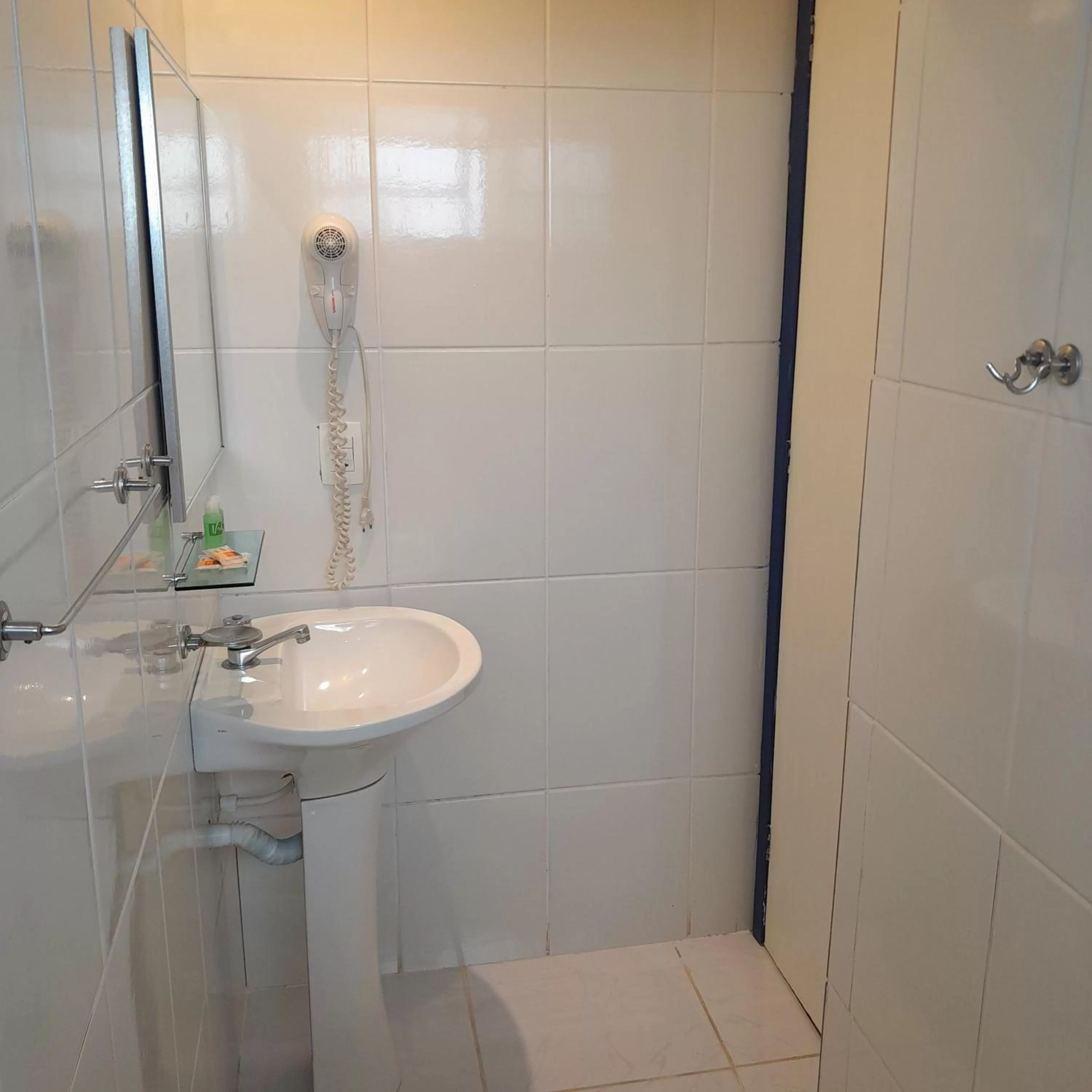 Toilet, Bathroom in Hotel Barroco Mineiro