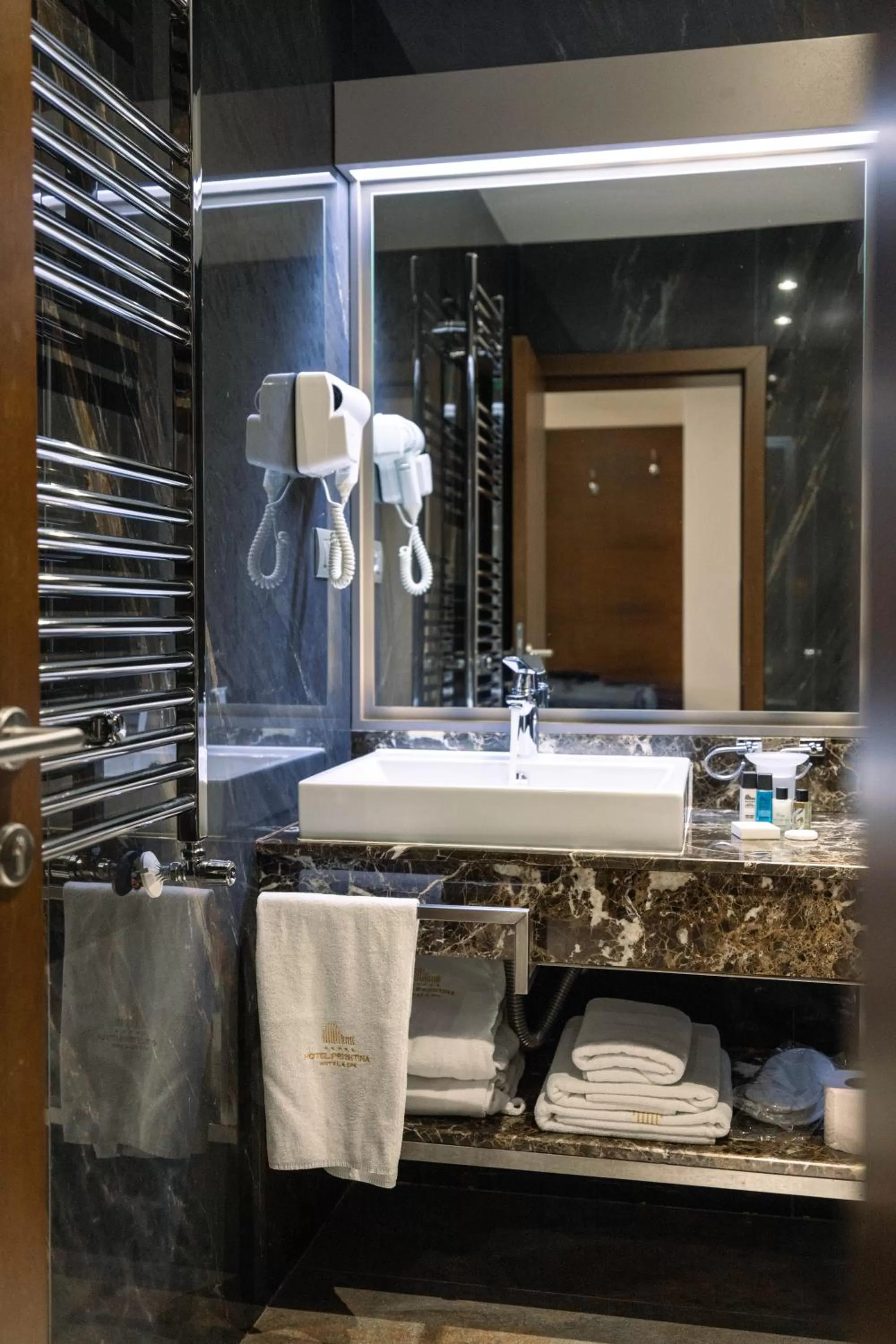 Bathroom in Hotel Prishtina