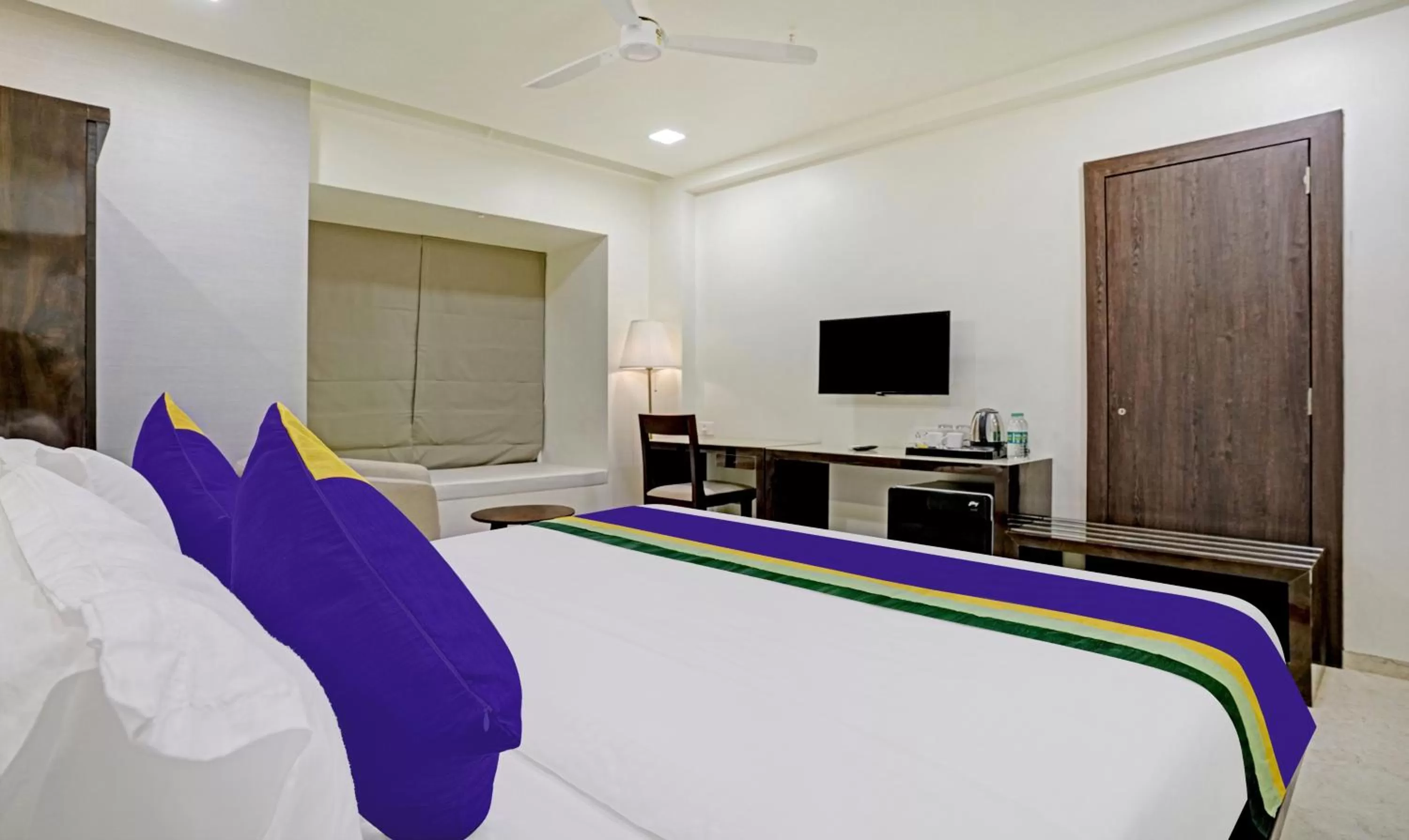 Bedroom, Bed in Treebo Premium Golden Bliss Trimurti Nagar Square