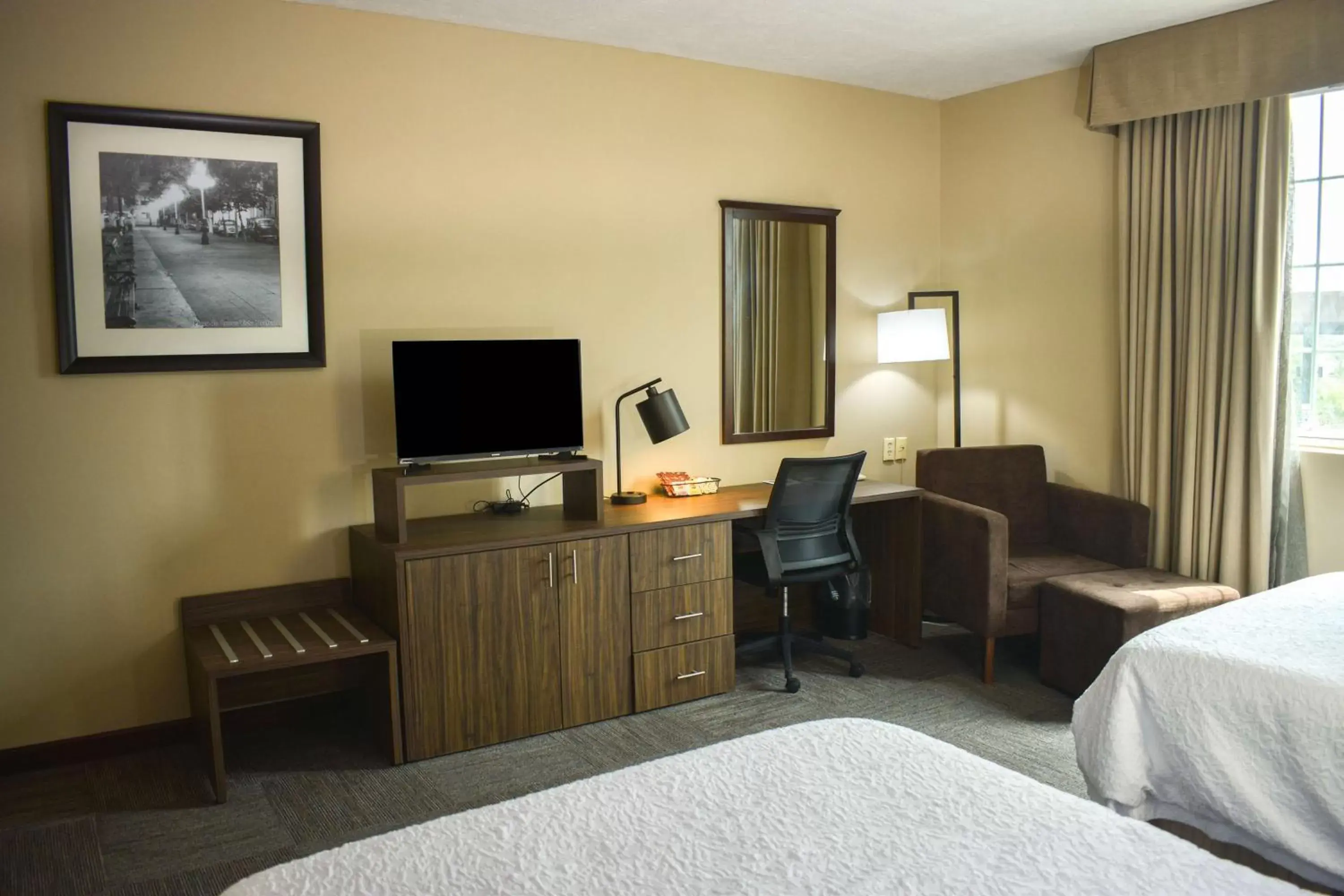 Double Room with Two Double Beds - Disability Access in Hampton Inn Tampico Zona Dorada Double Room with Two Double Beds - Disability Access in Hampton Inn Tampico Zona Dorada
