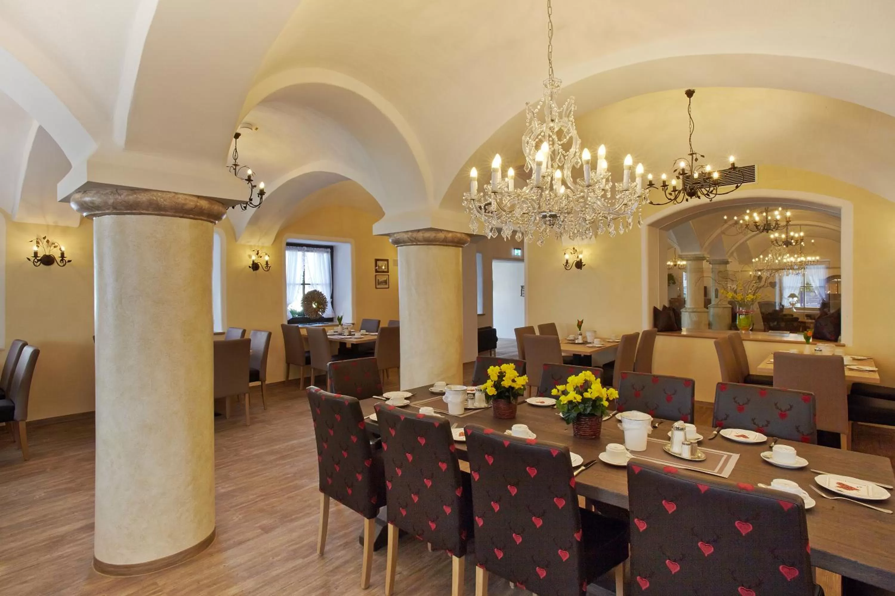 Restaurant/places to eat in Hotel Sauerlacher Post