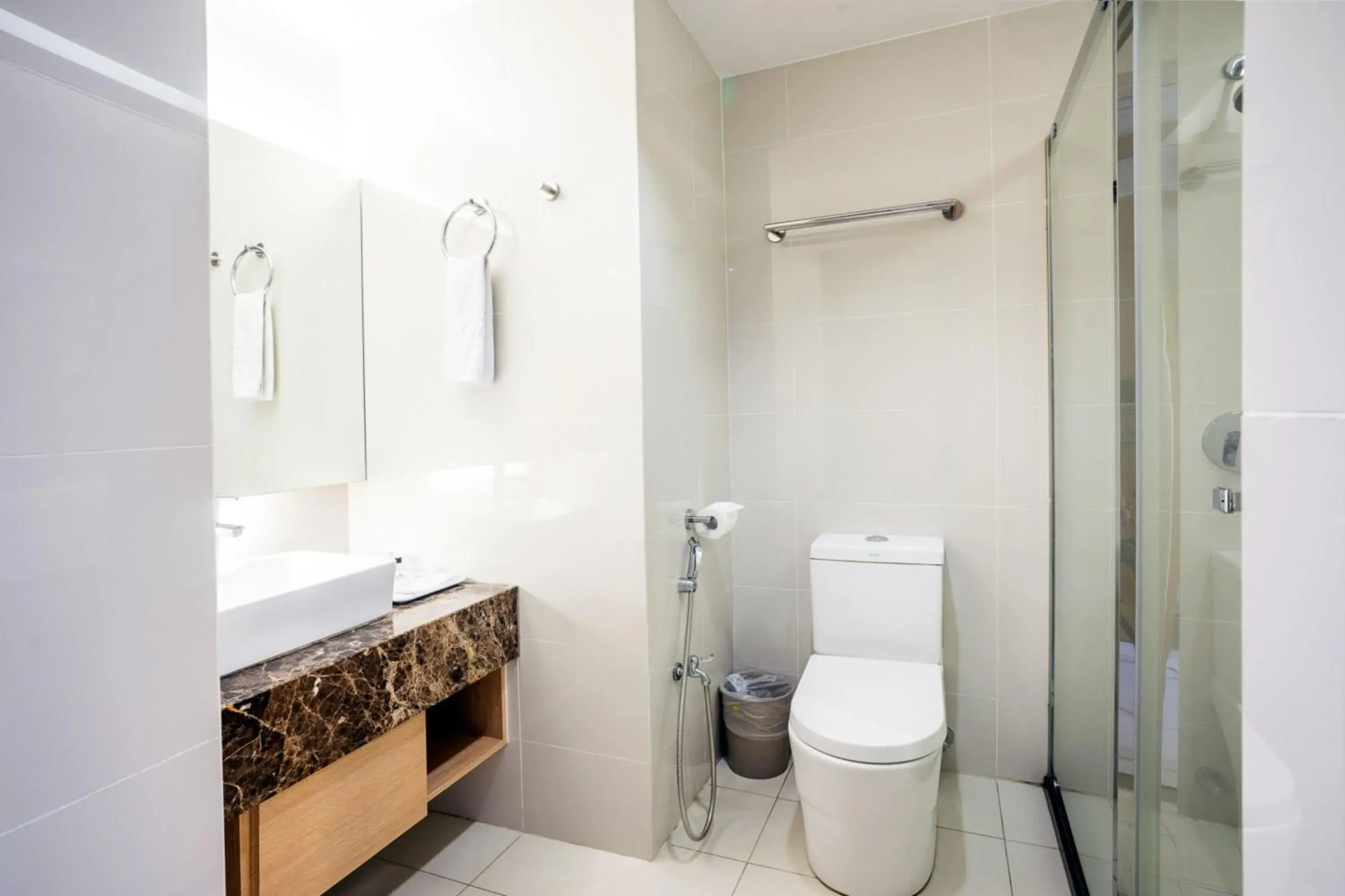 Superior Twin Room in Crystal Crown Hotel Petaling Jaya Superior Twin Room in Crystal Crown Hotel Petaling Jaya