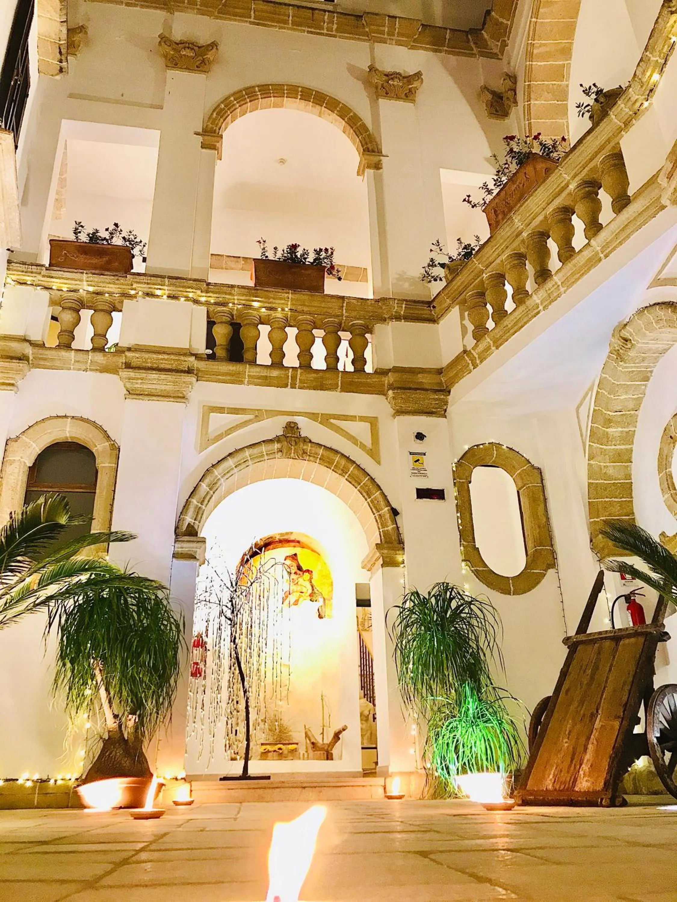 Patio in Al Pescatore Hotel & Restaurant