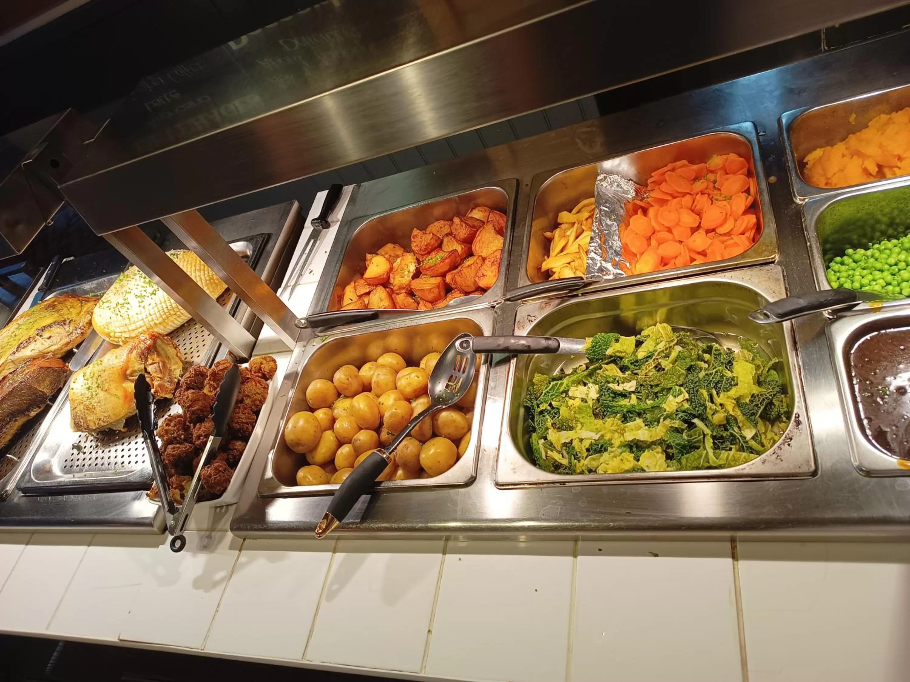 The Ynyscedwyn Arms Hotel