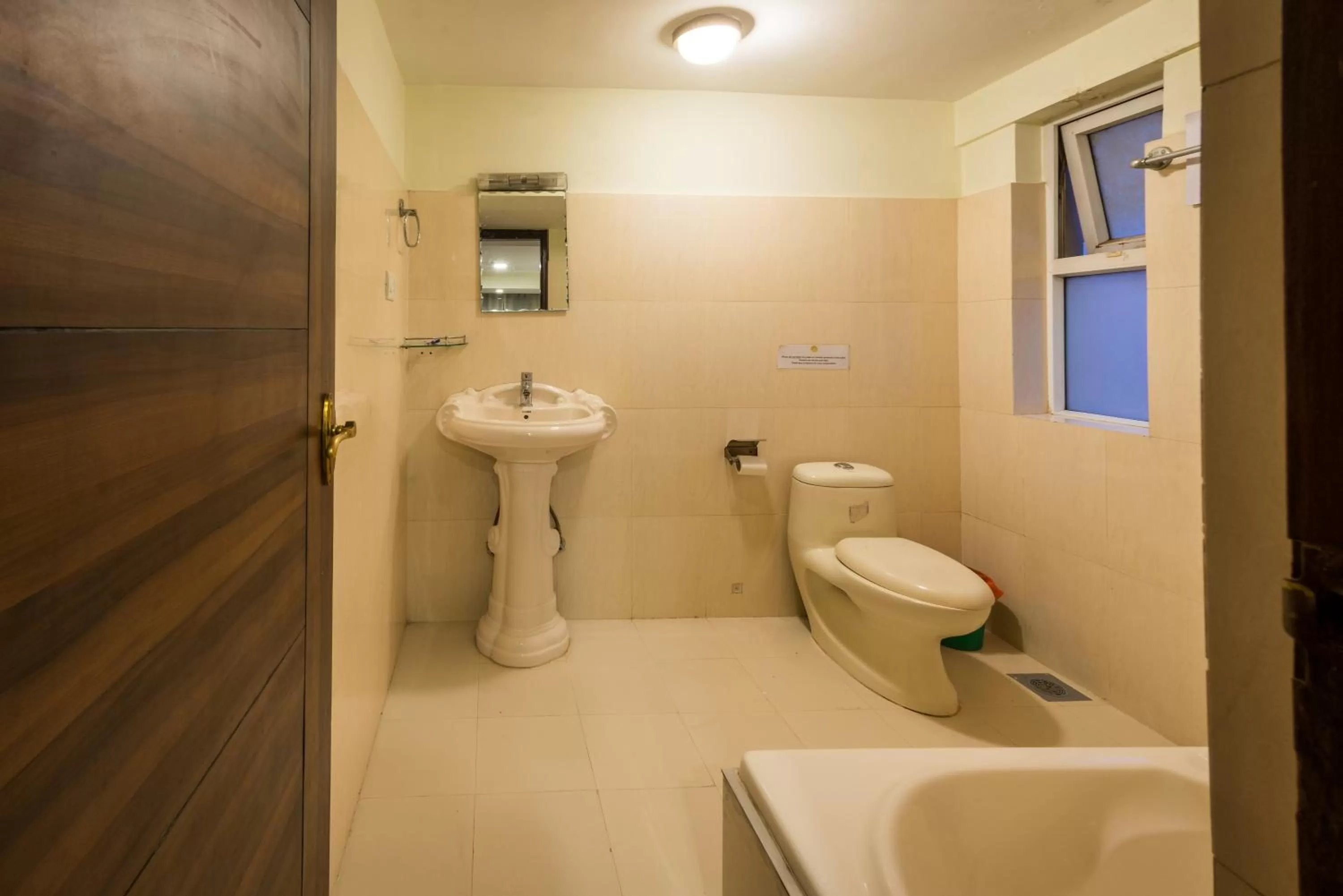 Toilet in Hotel Yambu kathmandu