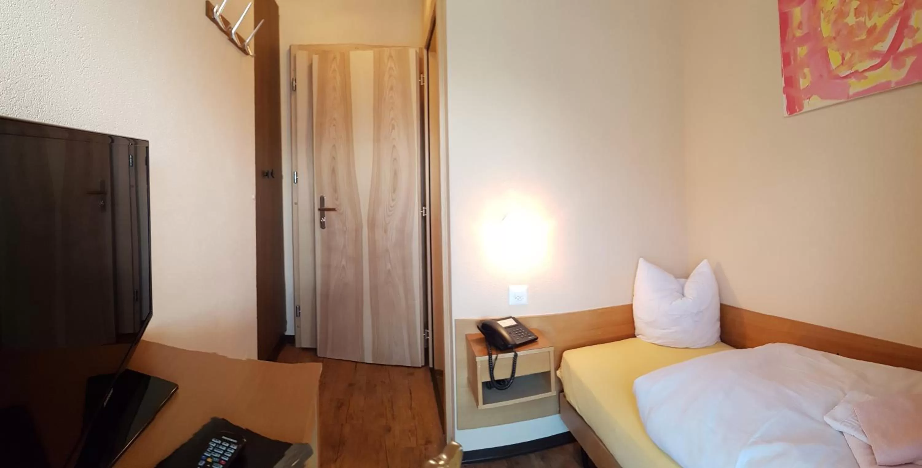 Bed in Hotel Europa Guest House