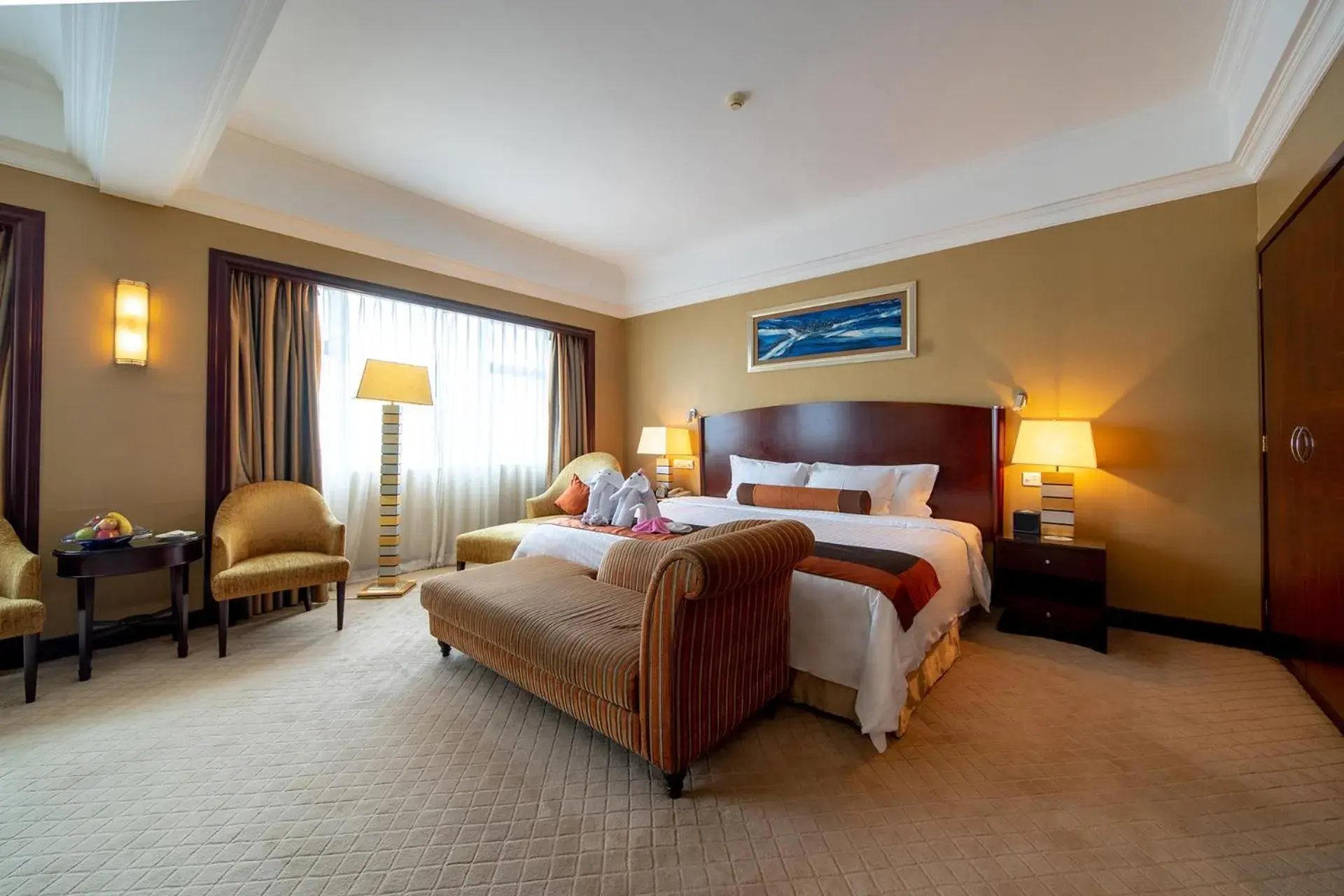 Executive Super king bed Room in Grand International Hotel Executive Super king bed Room in Grand International Hotel