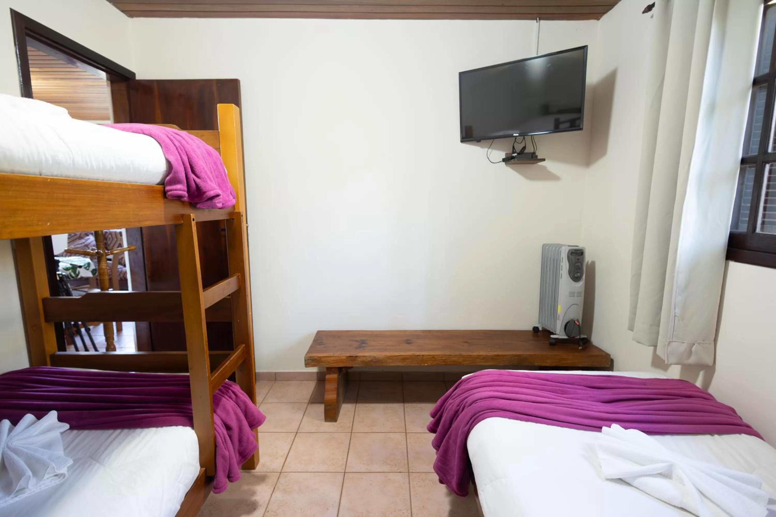 Bunk Bed in Chalés 3 Pinheiros