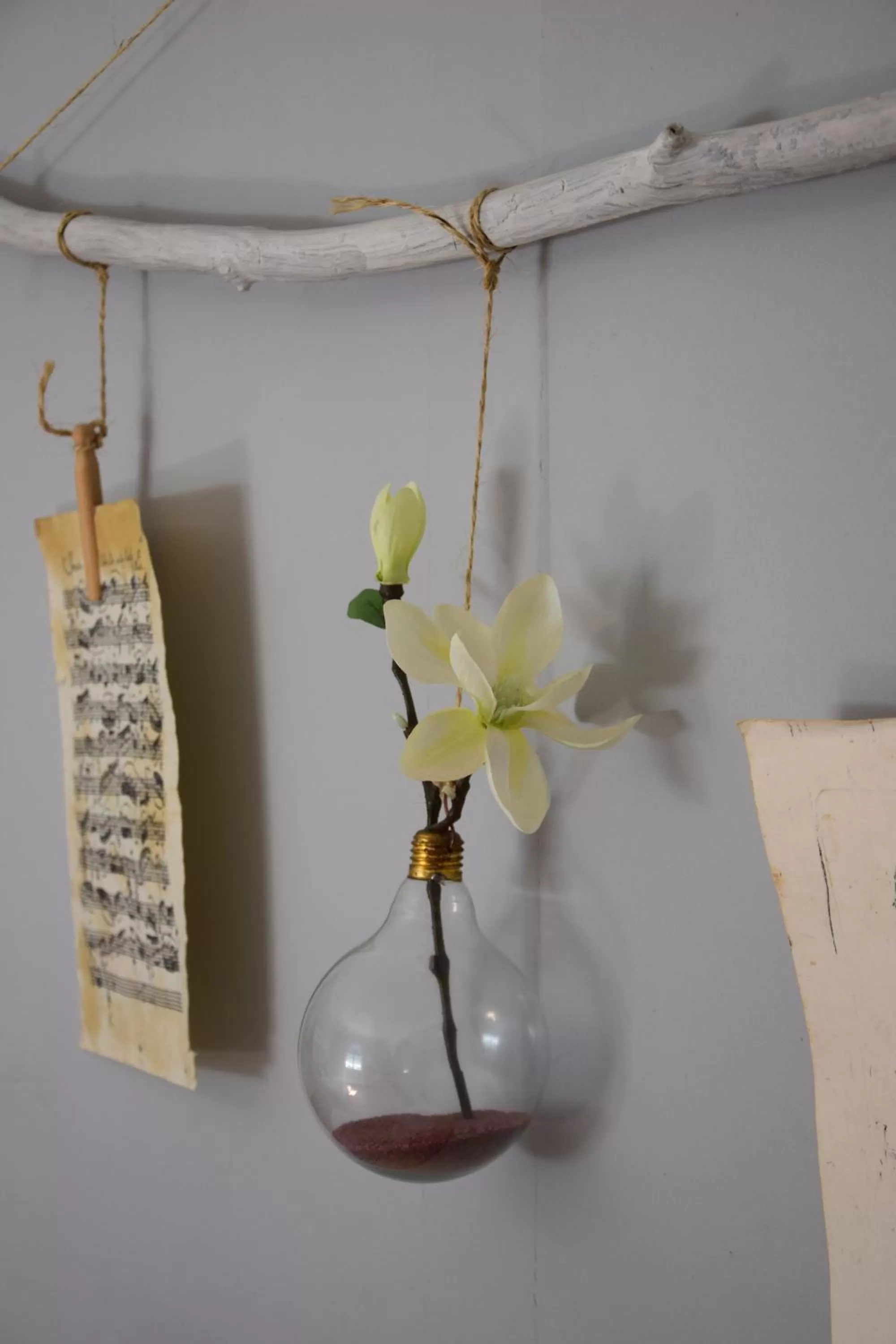 Decorative detail in Moulins de Clan