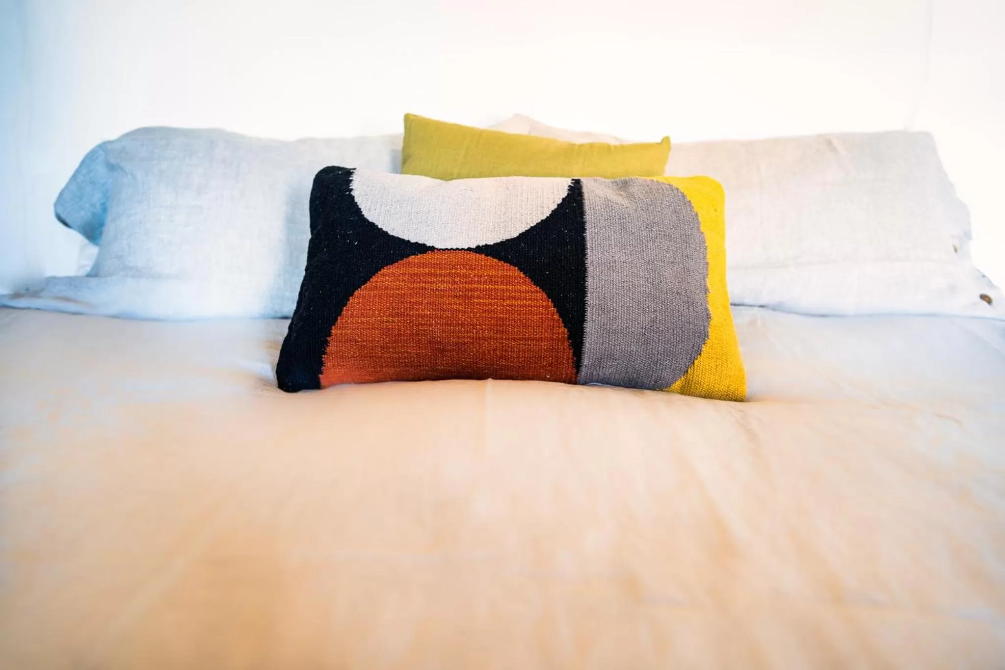 Bed in The Loubird Inn