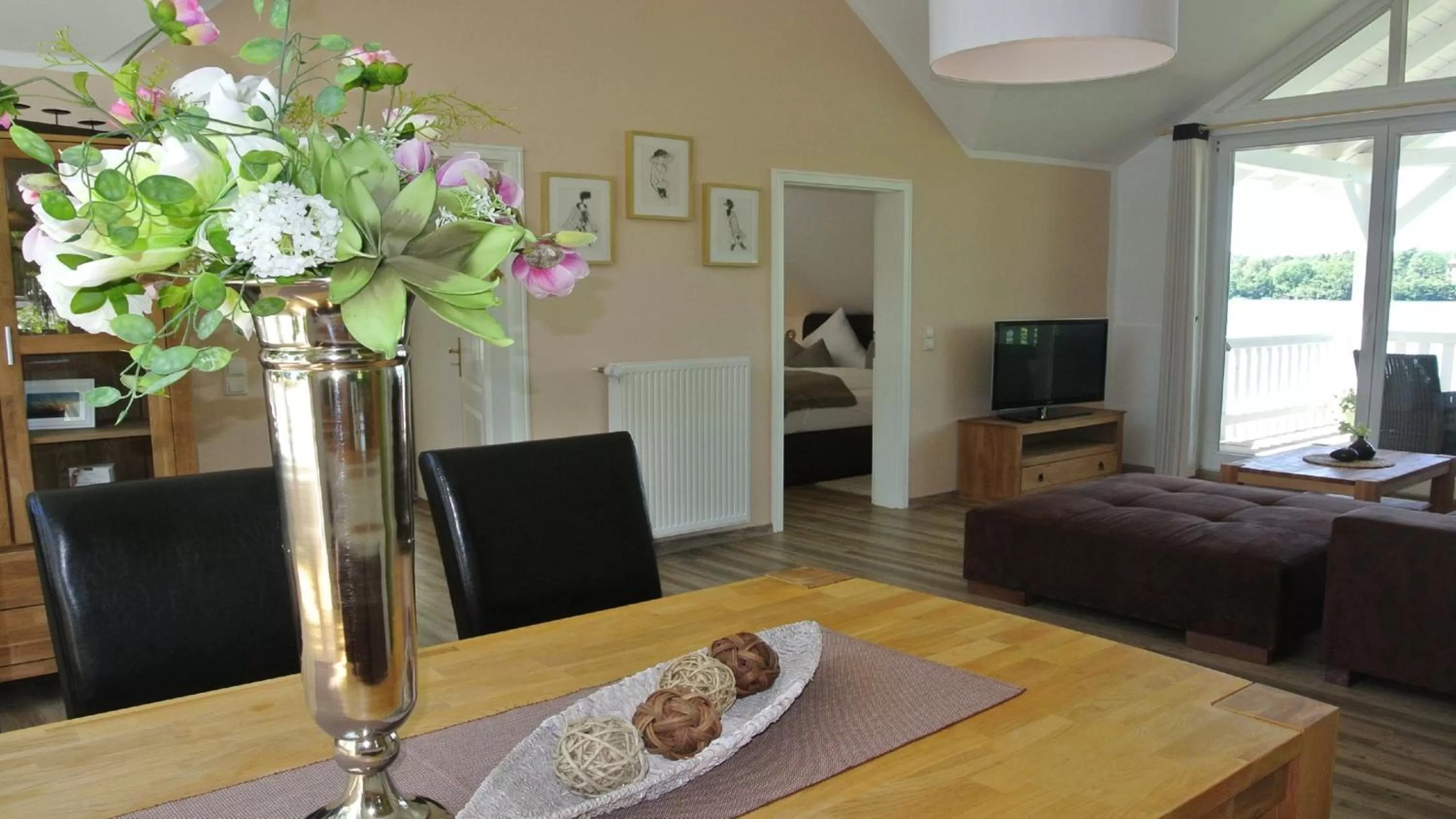 Seating area in Seehotel Lindenhof