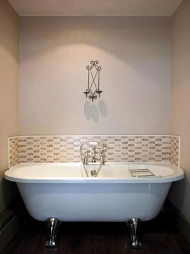 Bathroom in The Cross Keys