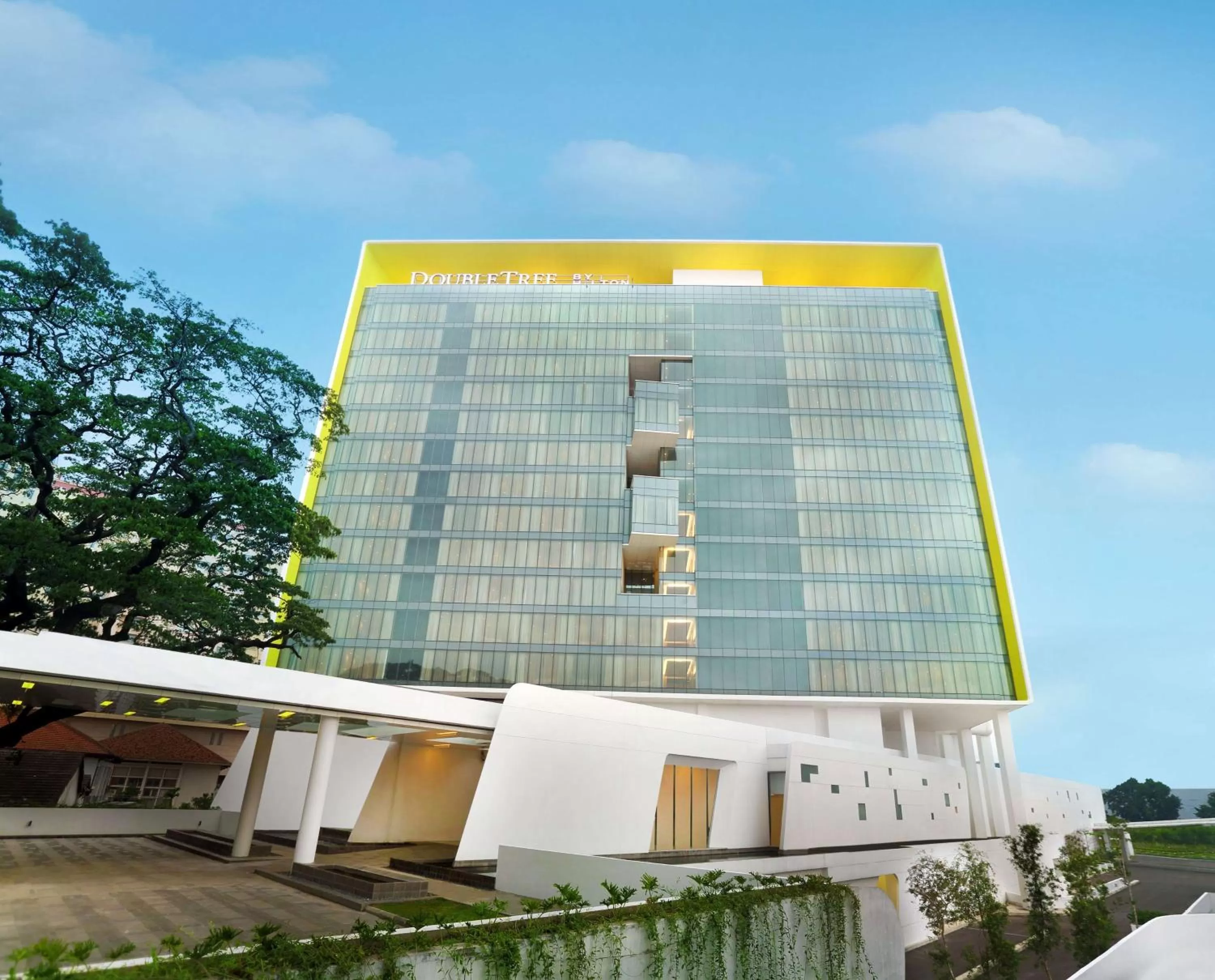 Property building in DoubleTree by Hilton Jakarta - Diponegoro