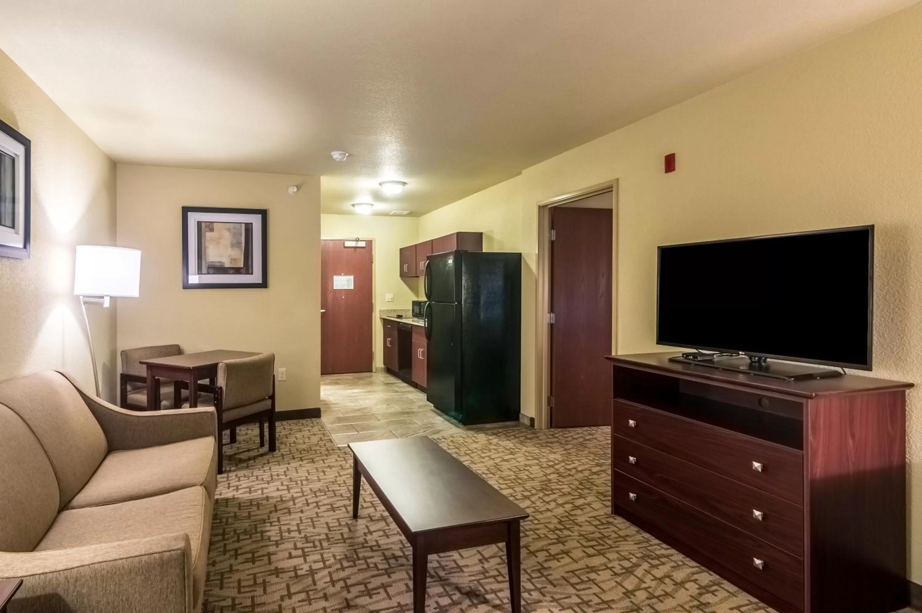 One-Bedroom Suite in Cobblestone Inn & Suites - Lakin