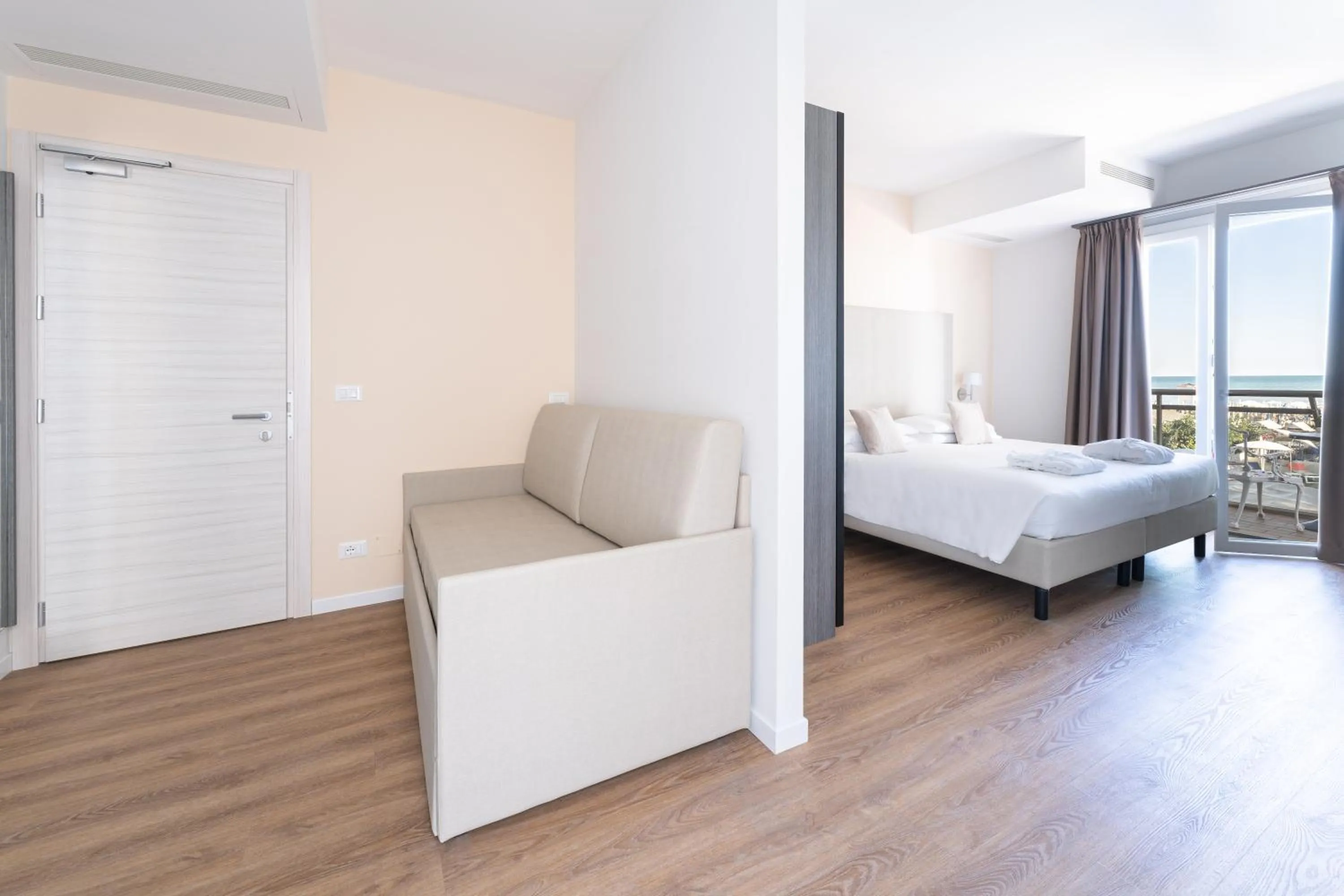 Bed in Hotel Excelsior