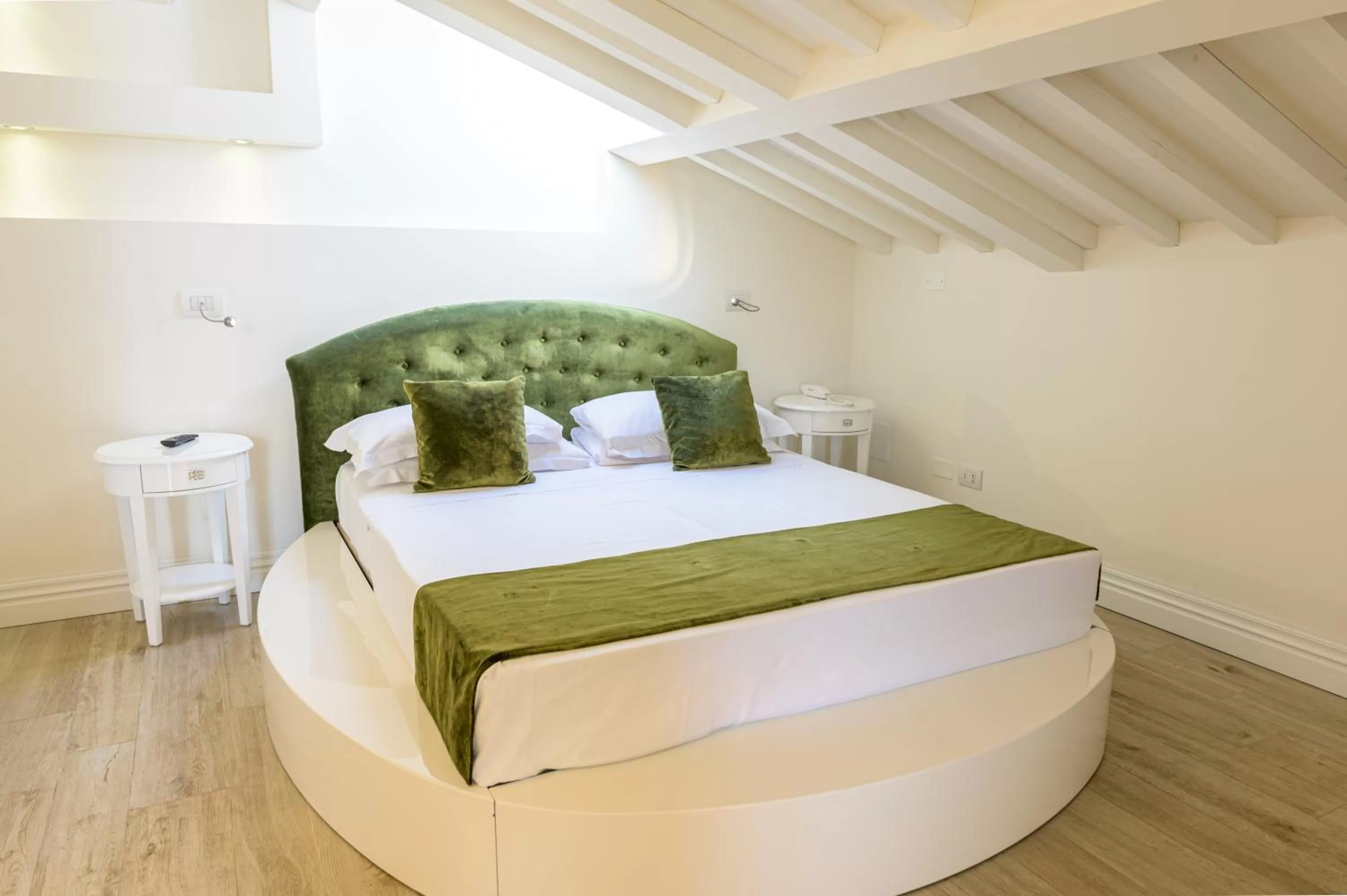 Bedroom, Bed in VILLA LIBERTY Boutique Hotel - Borgo Capitano Collection