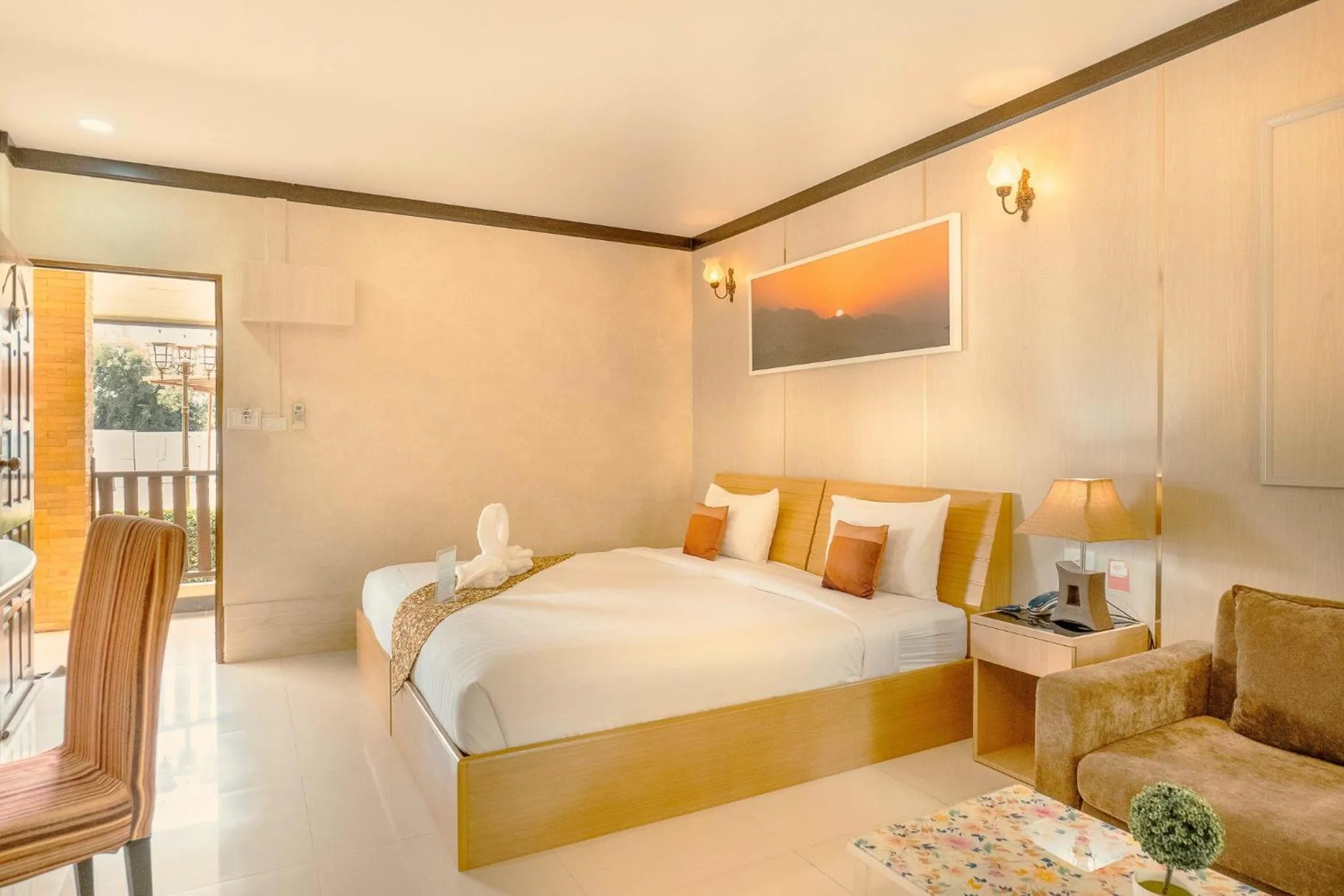 Photo of the whole room, Bed in AU Place Hotel