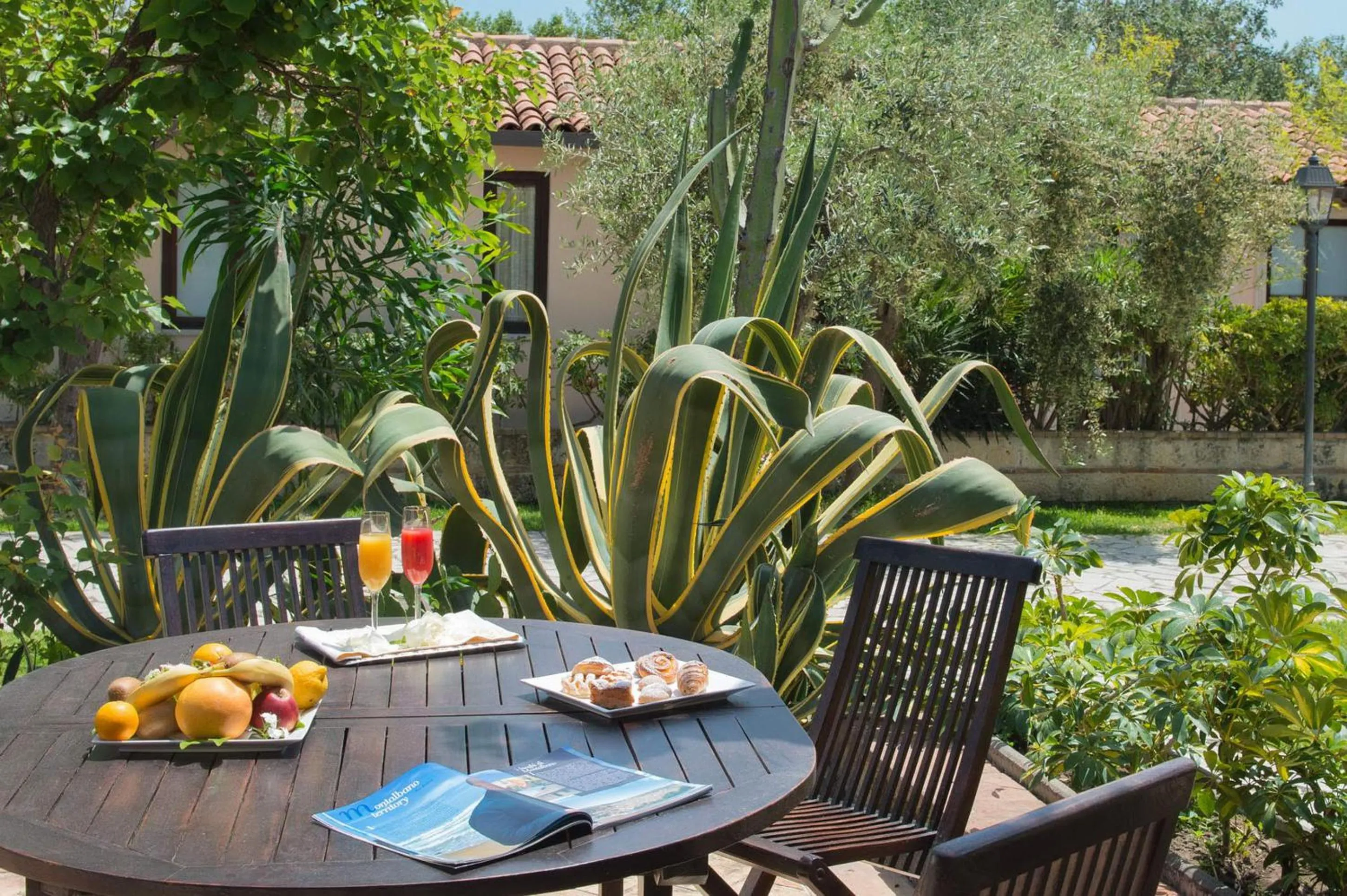 Continental breakfast in Castello di San Marco Charming Hotel & SPA