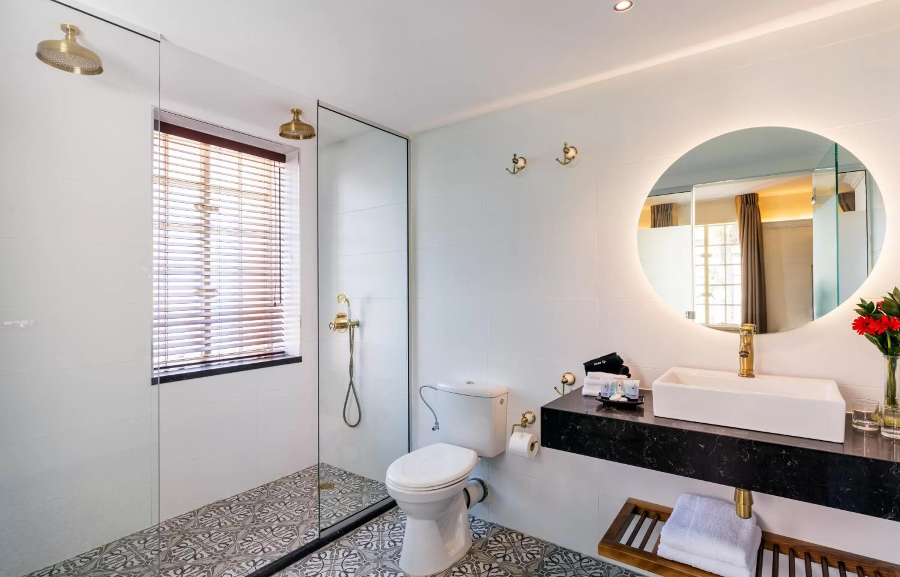 Bathroom in YMCA Three Arches Hotel