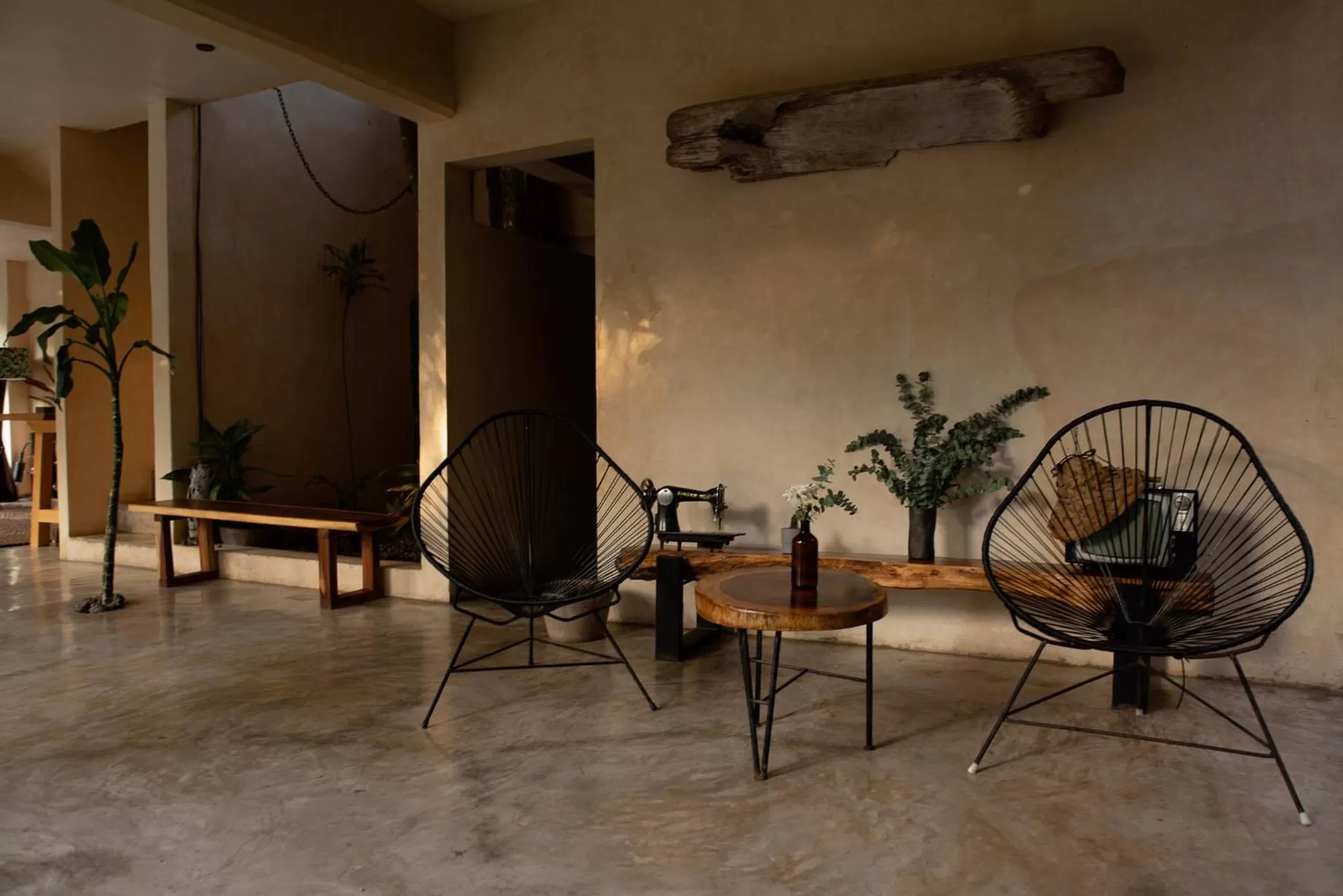 Communal lounge/ TV room in Botånica Tulum