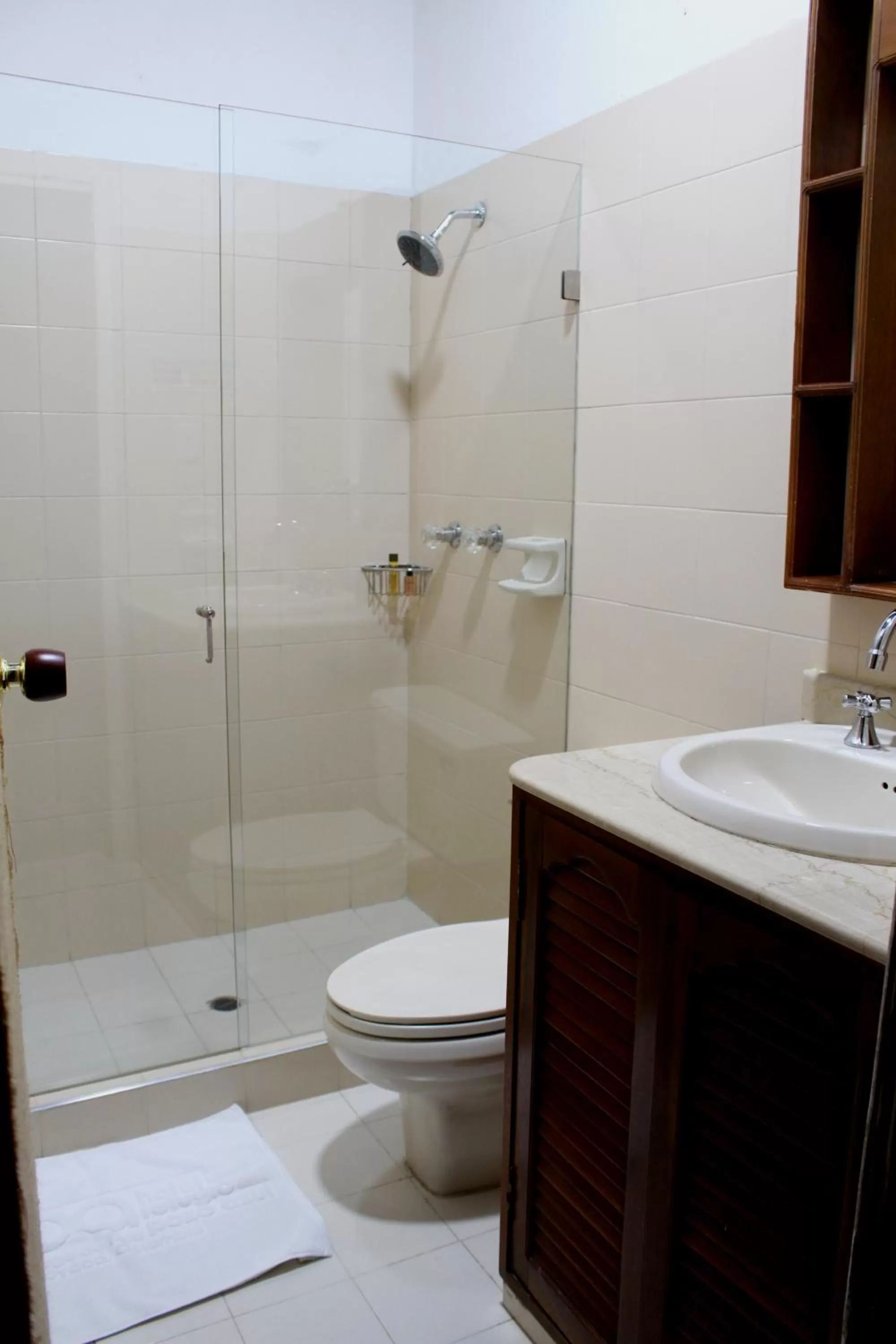 Bathroom in Hotel Refugio Pozo Azul