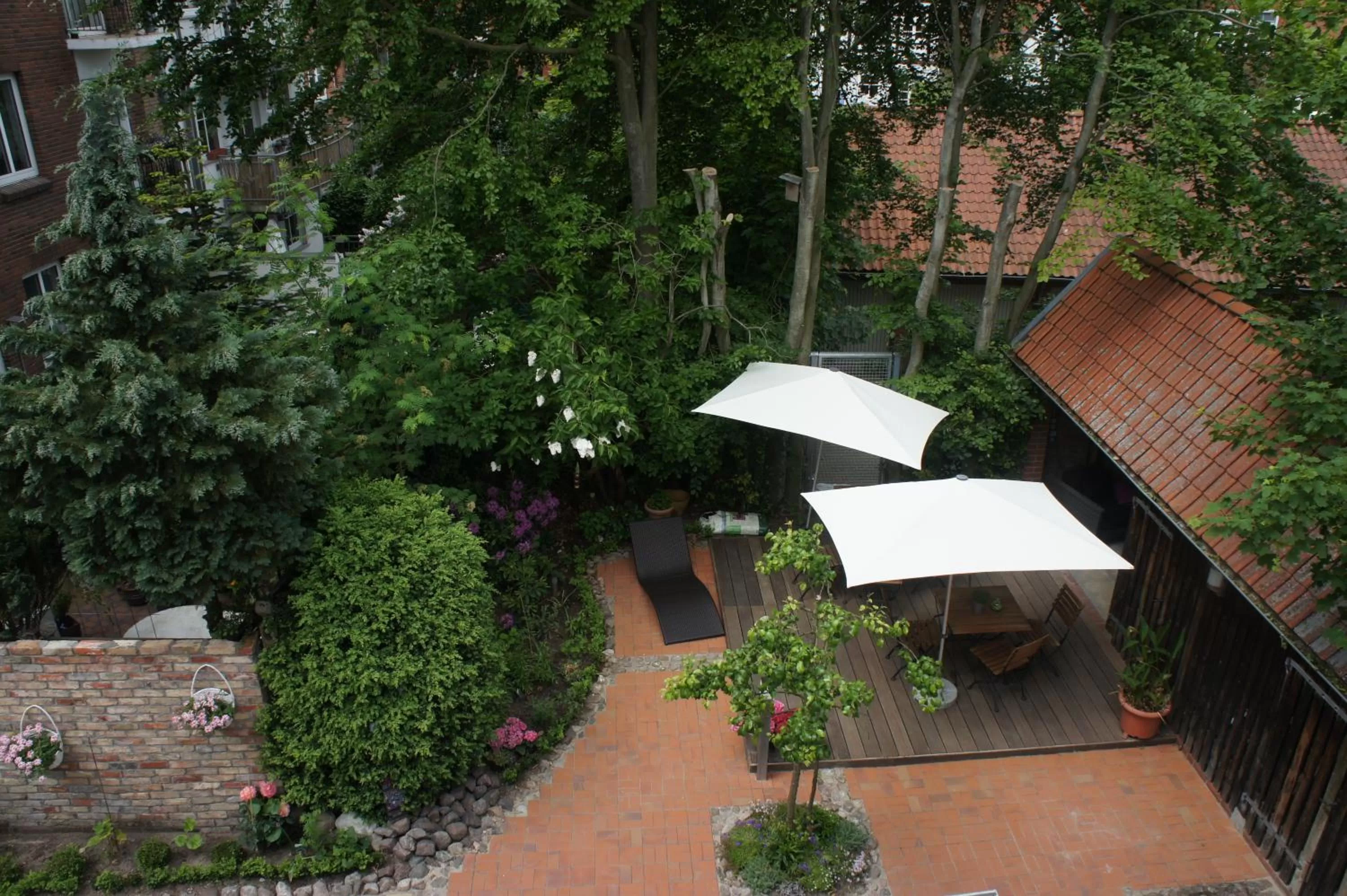 Garden in Designhotel 1690 & Apartments