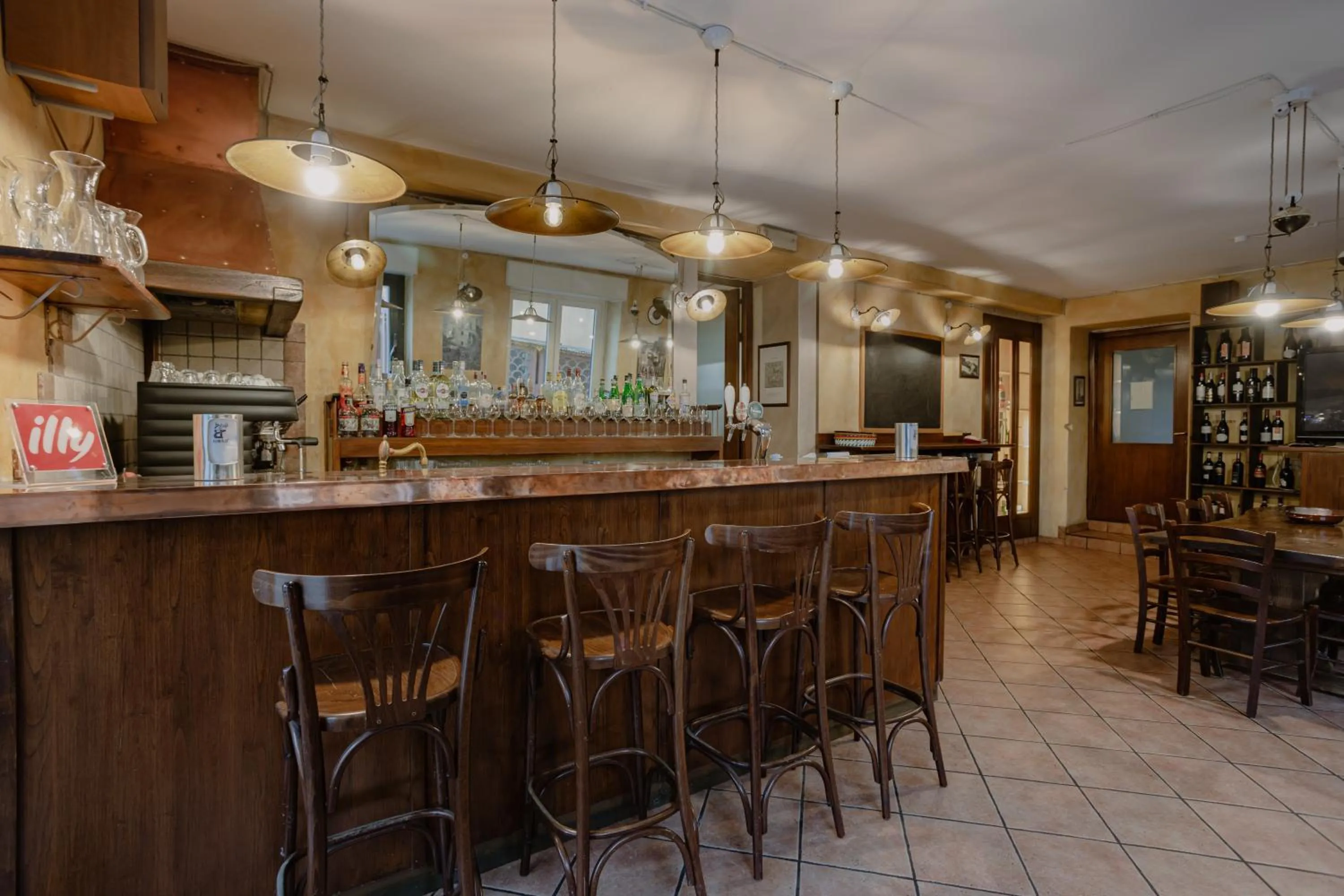 Lounge or bar in Locanda Milano 1873