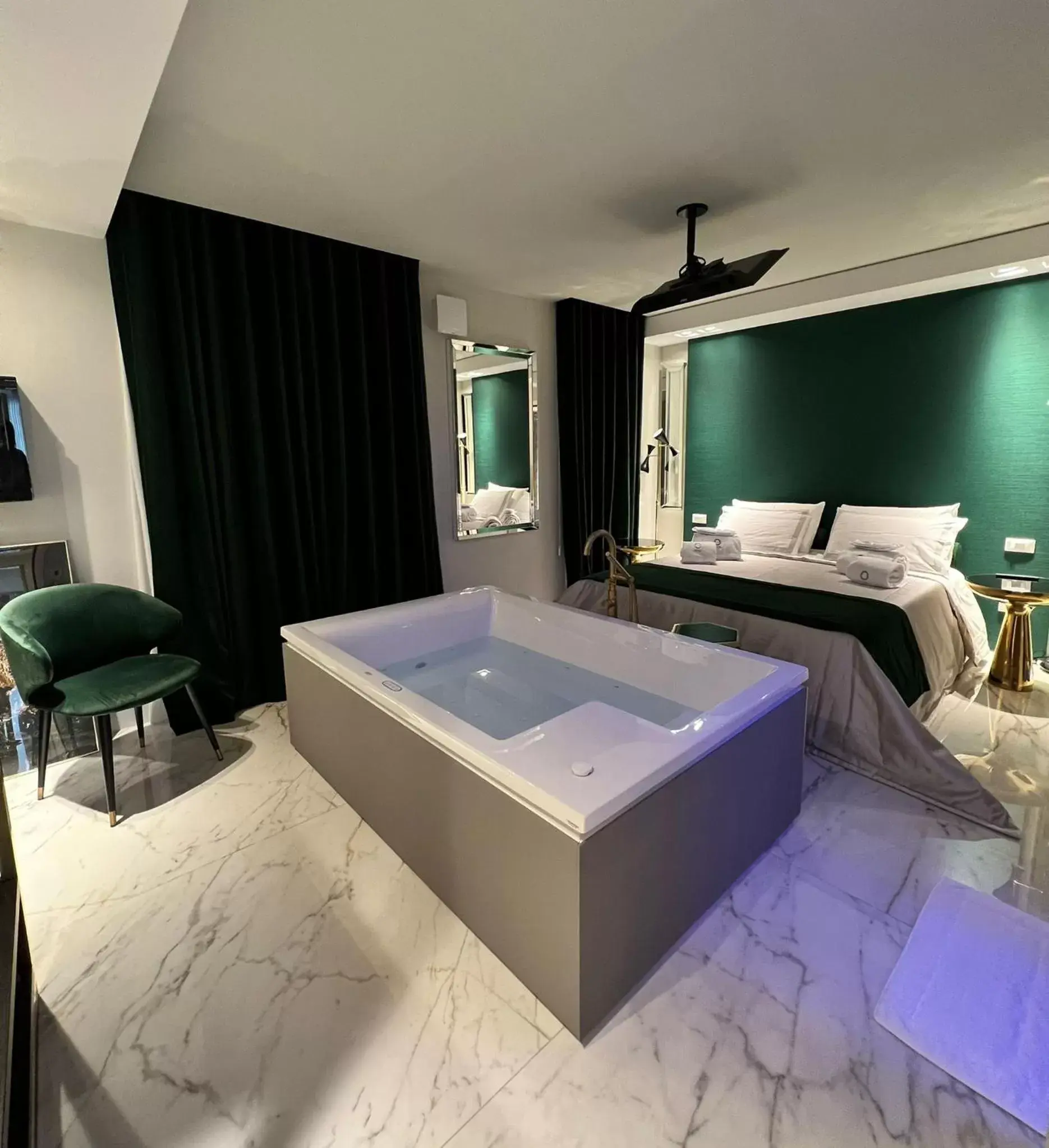 Deluxe Double Room with Bath in REDAVID Dimora di Charme Deluxe Double Room with Bath in REDAVID Dimora di Charme