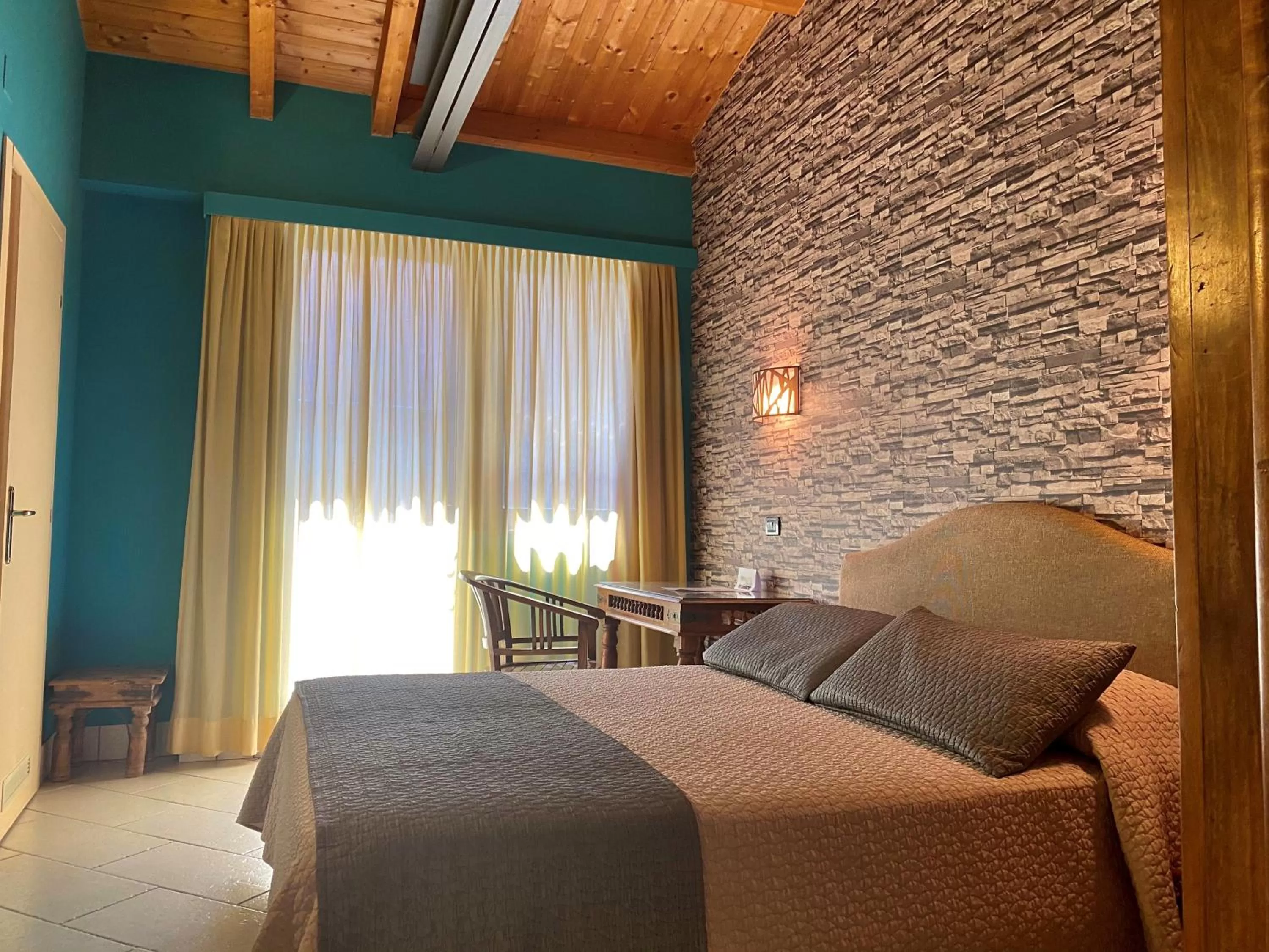 Photo of the whole room, Bed in Hotel Il Guercino