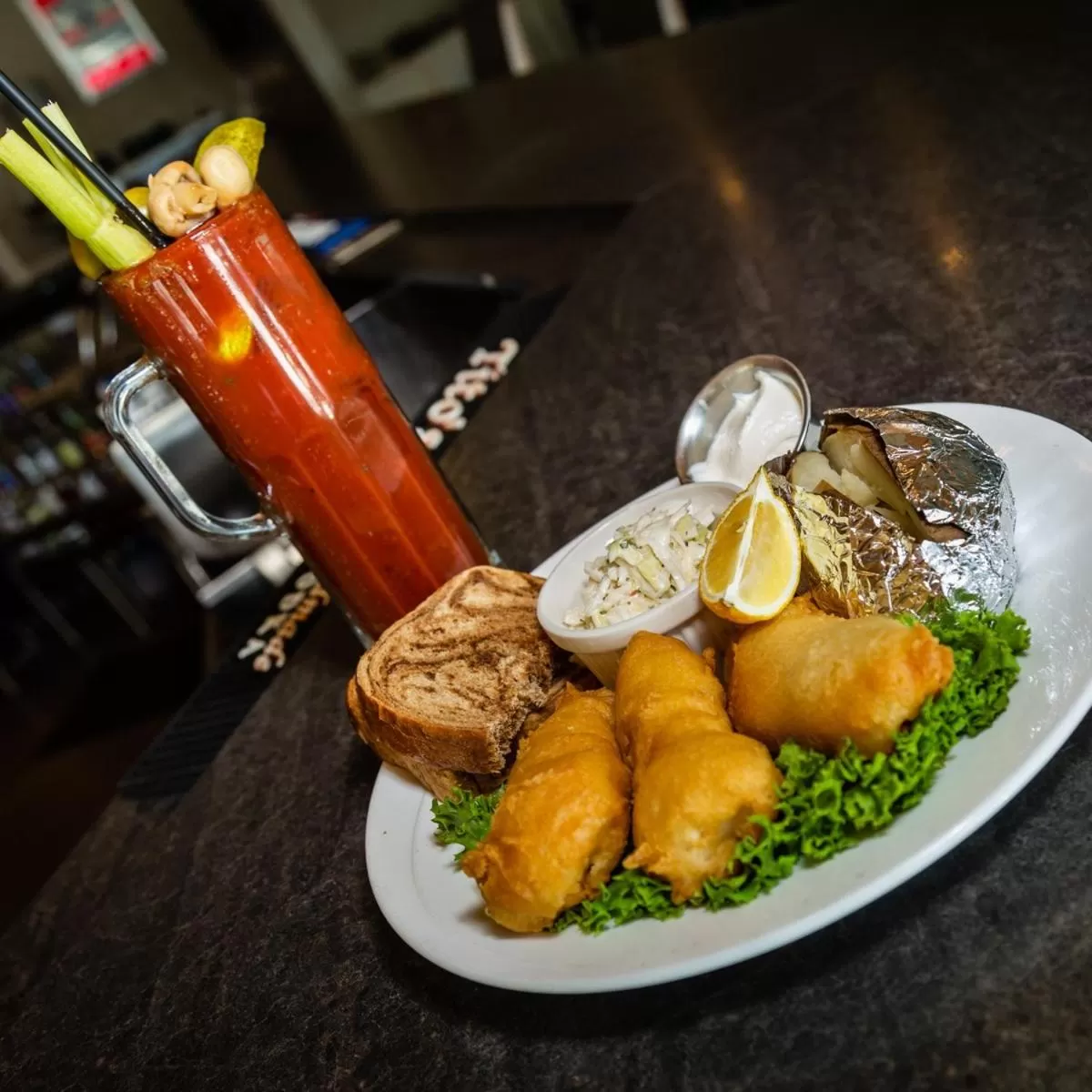 Restaurant/places to eat in Comfort Suites at Par 4 Resort