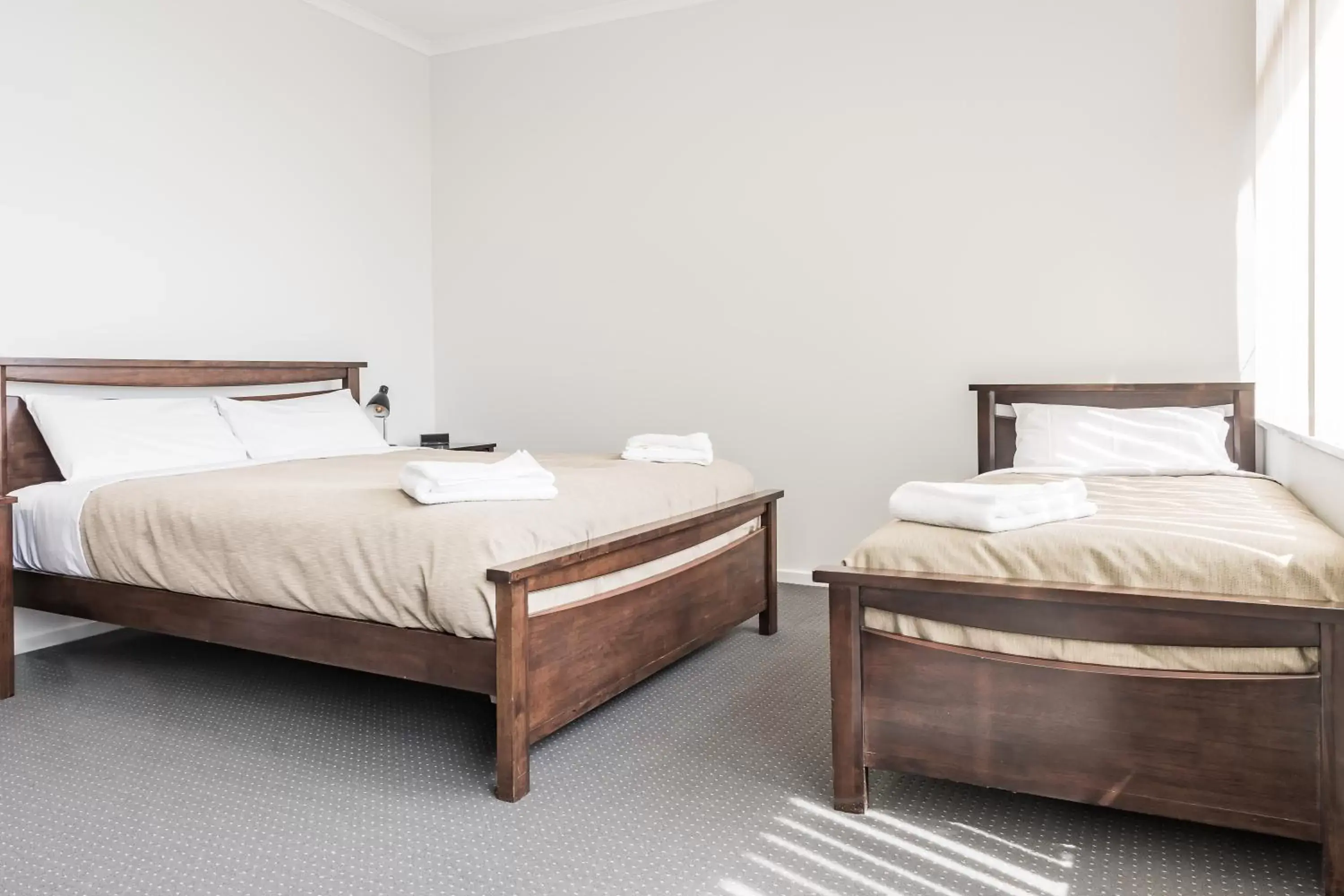 Budget Triple Room in Somerset Hotel Budget Triple Room in Somerset Hotel