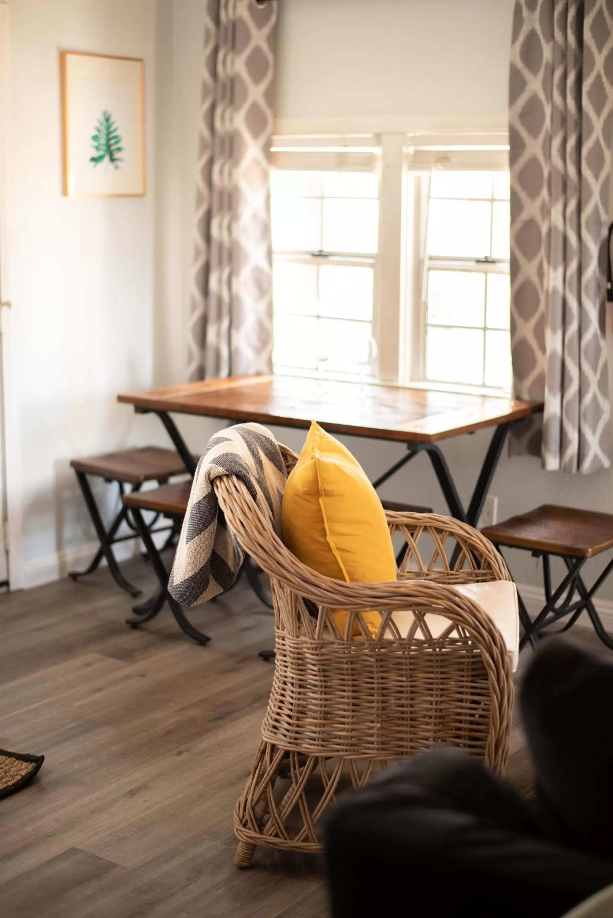 Dining area in Lakewood Cabins