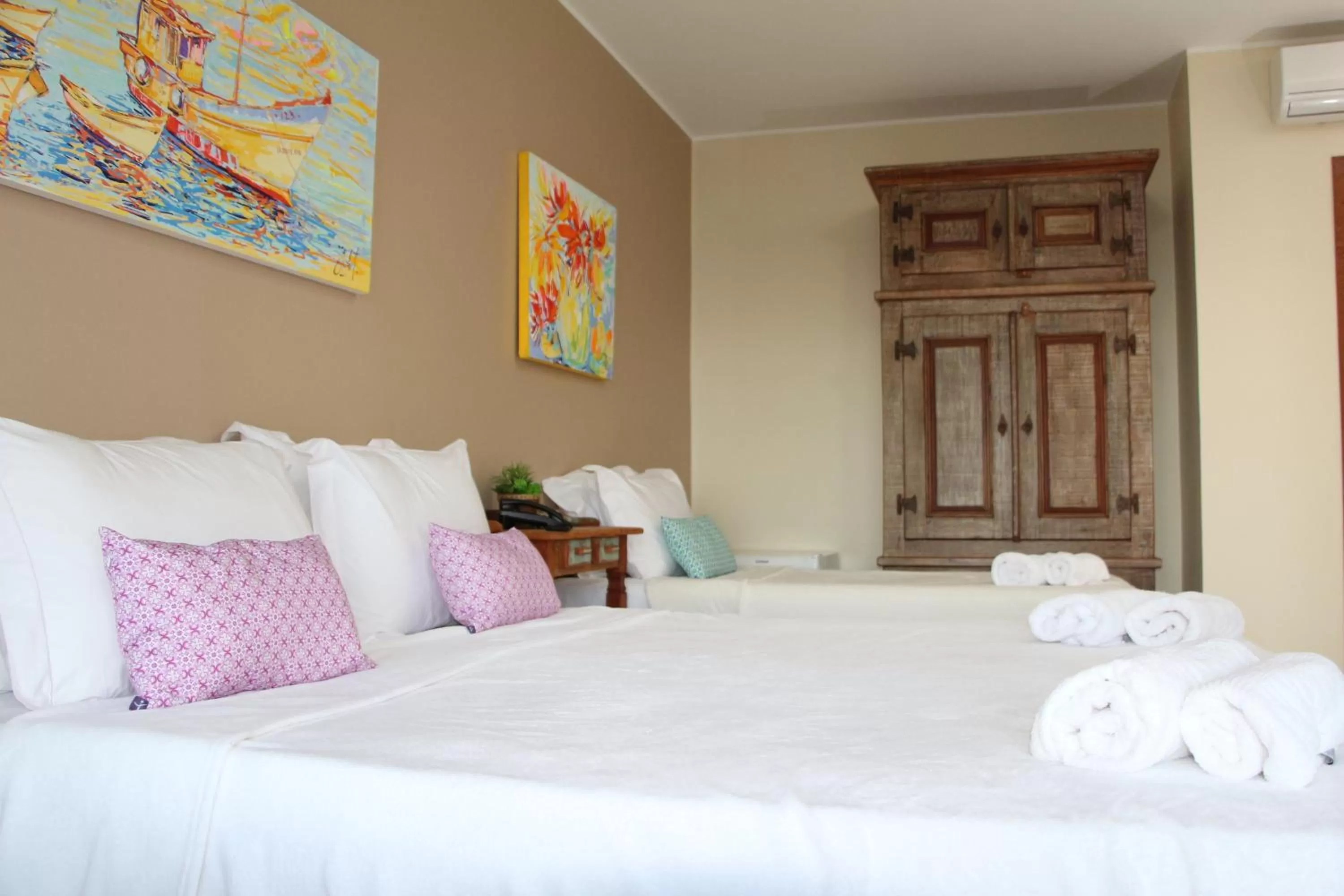 Decorative detail, Bed in Pousada La Dolce Vita