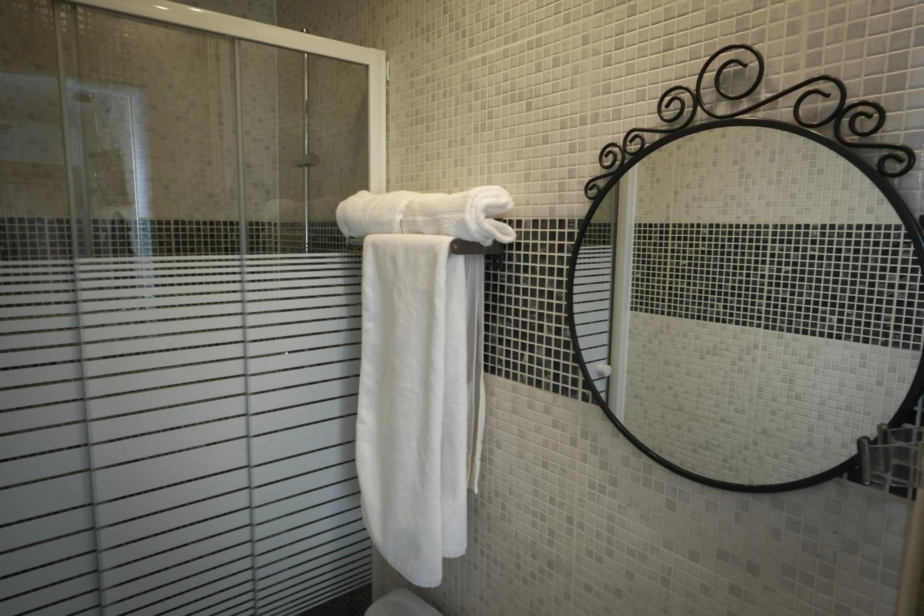 Bathroom in Grand Hôtel de Clermont