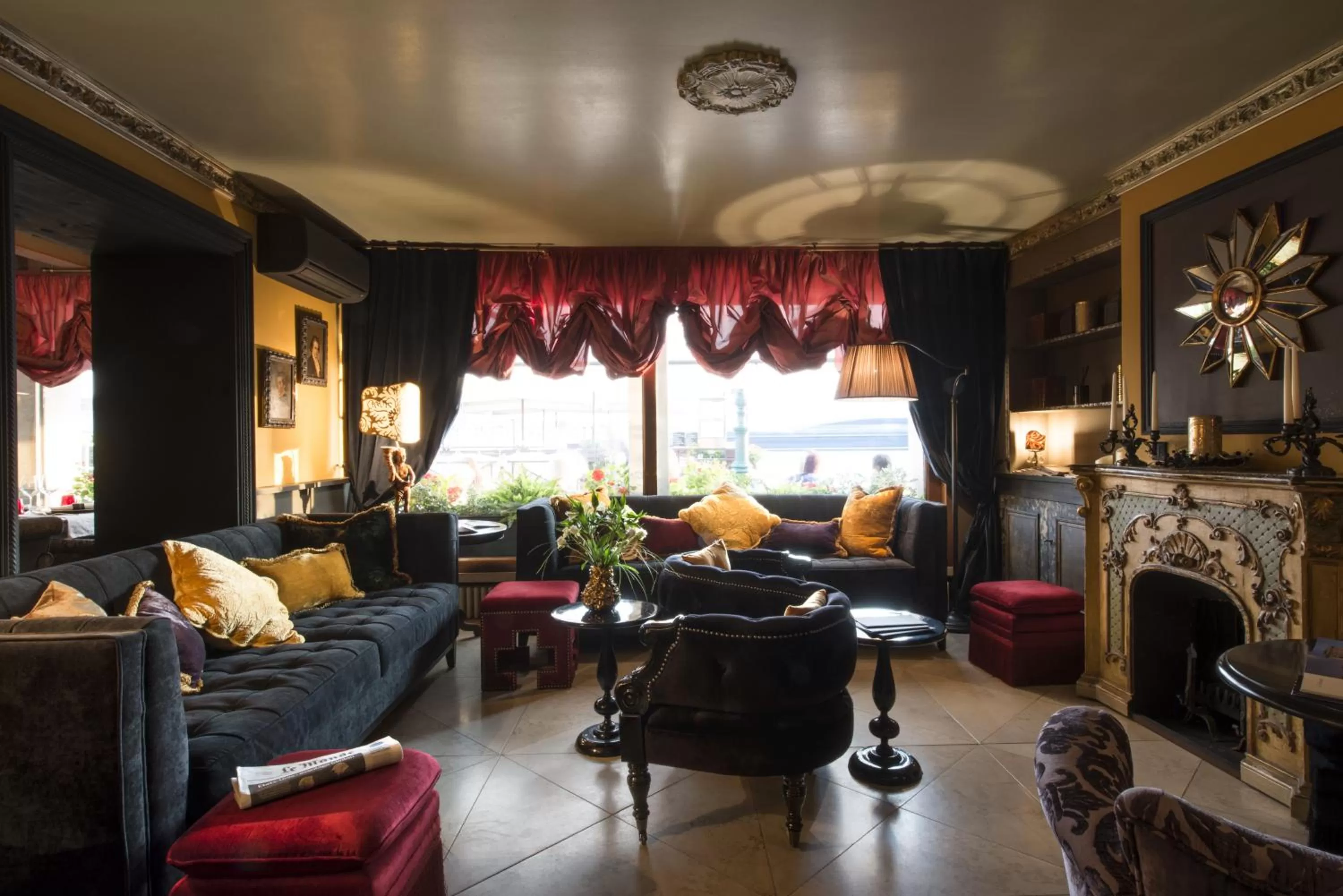 Lobby or reception in Hotel La Calcina