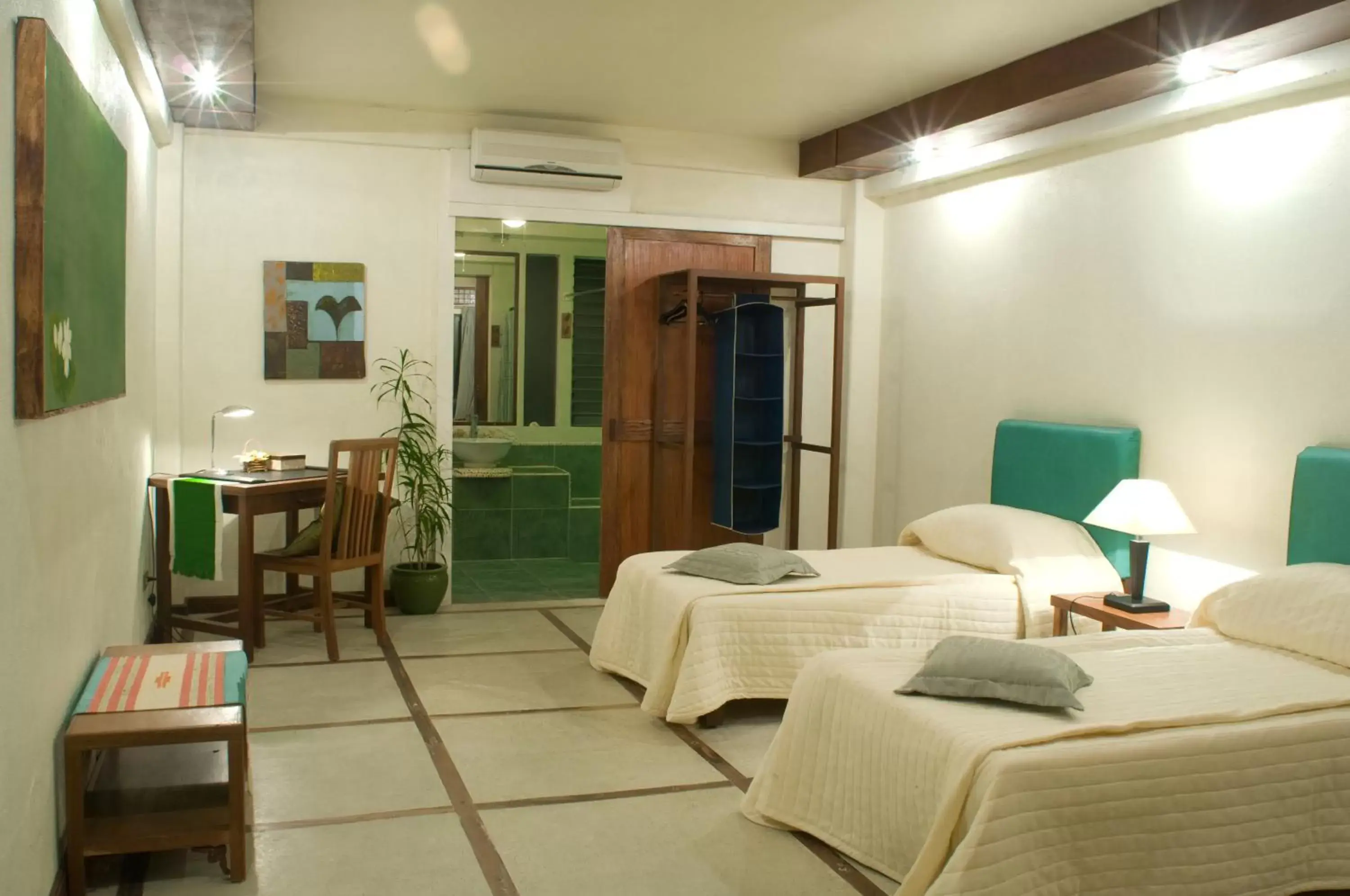 Superior Double Room in Punta Bulata White Beach Resort & Spa Superior Double Room in Punta Bulata White Beach Resort & Spa