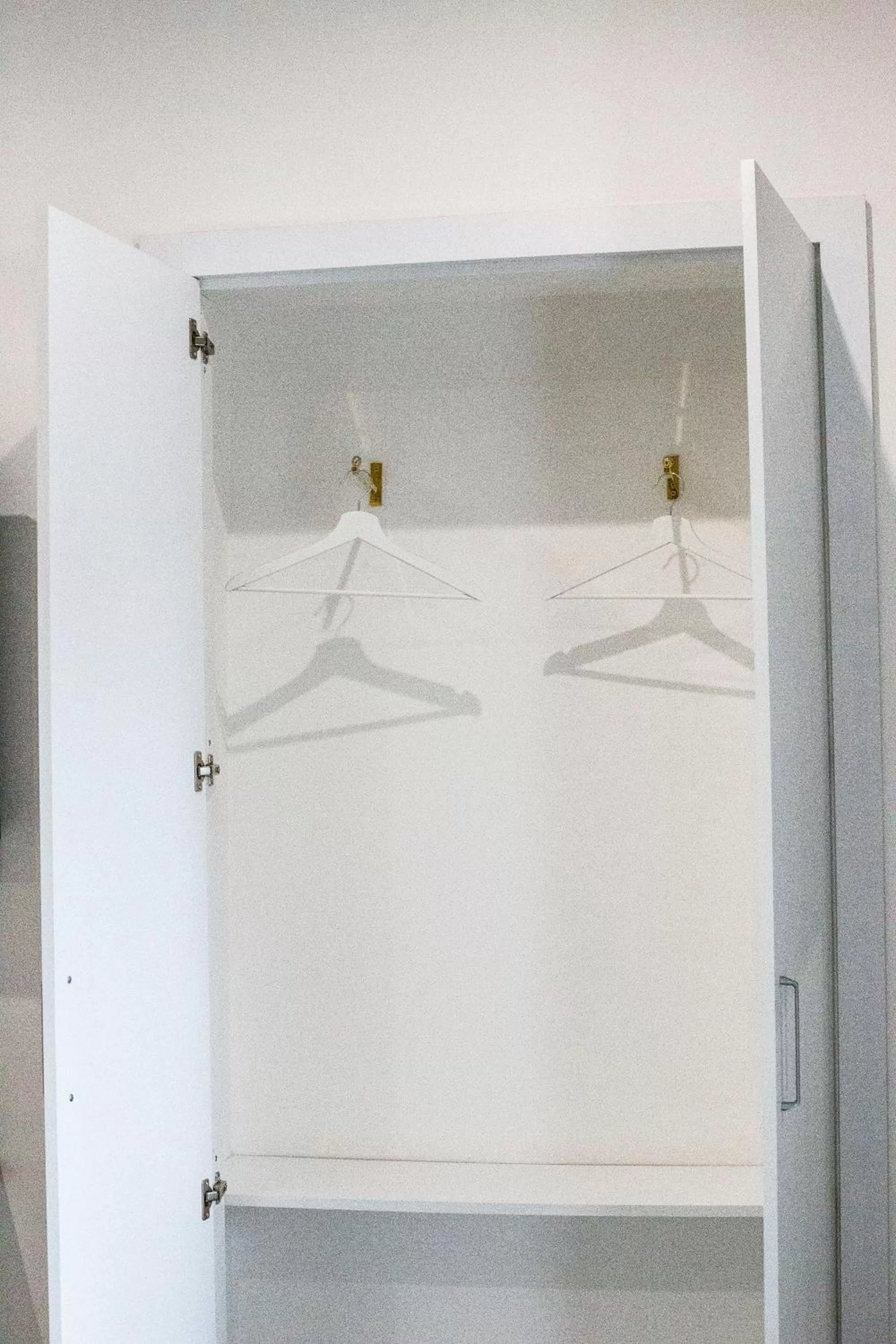 wardrobe, Bathroom in Mamì B&B