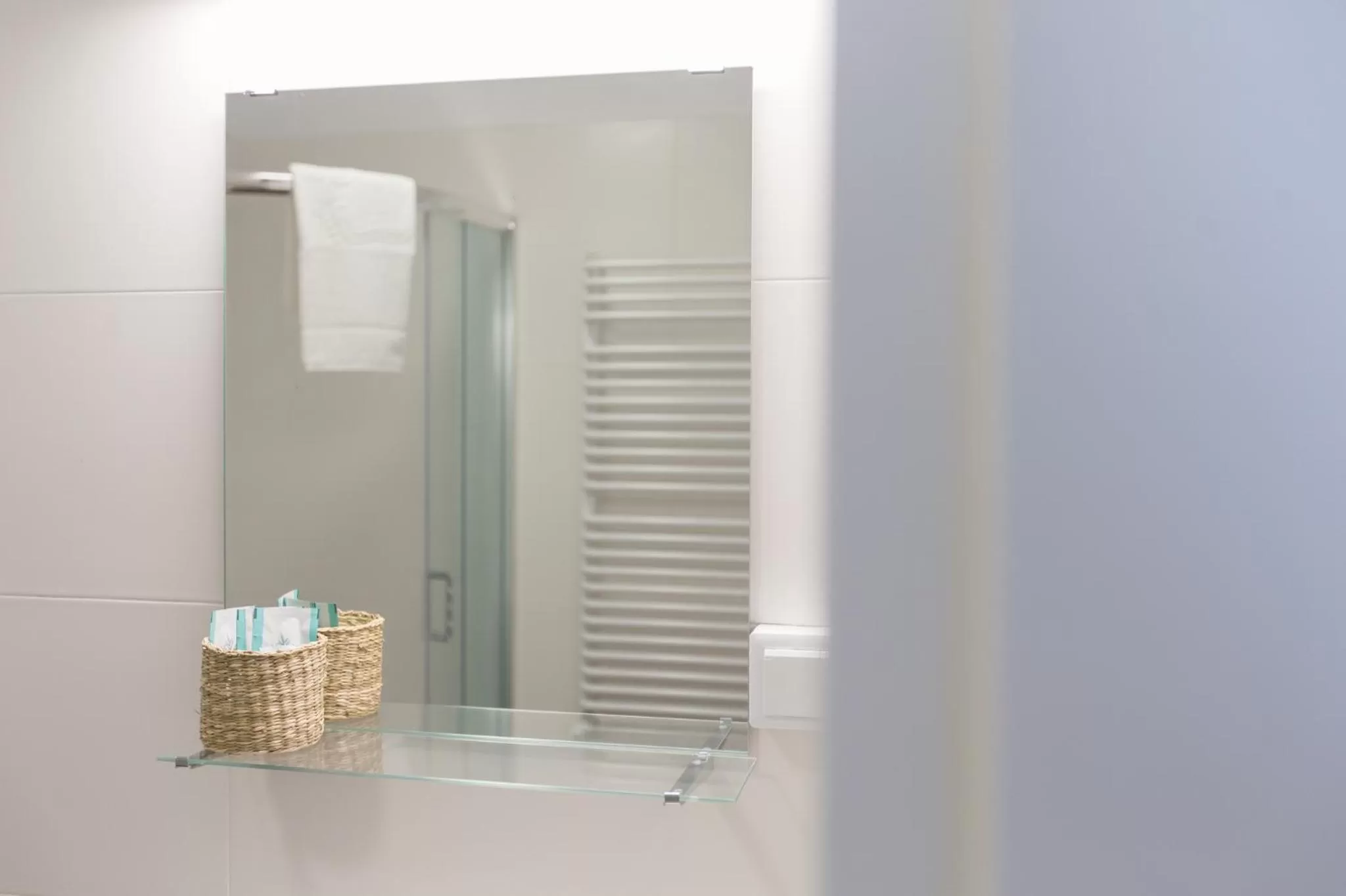 Bathroom in ArtRooms Pokoje Gościnne