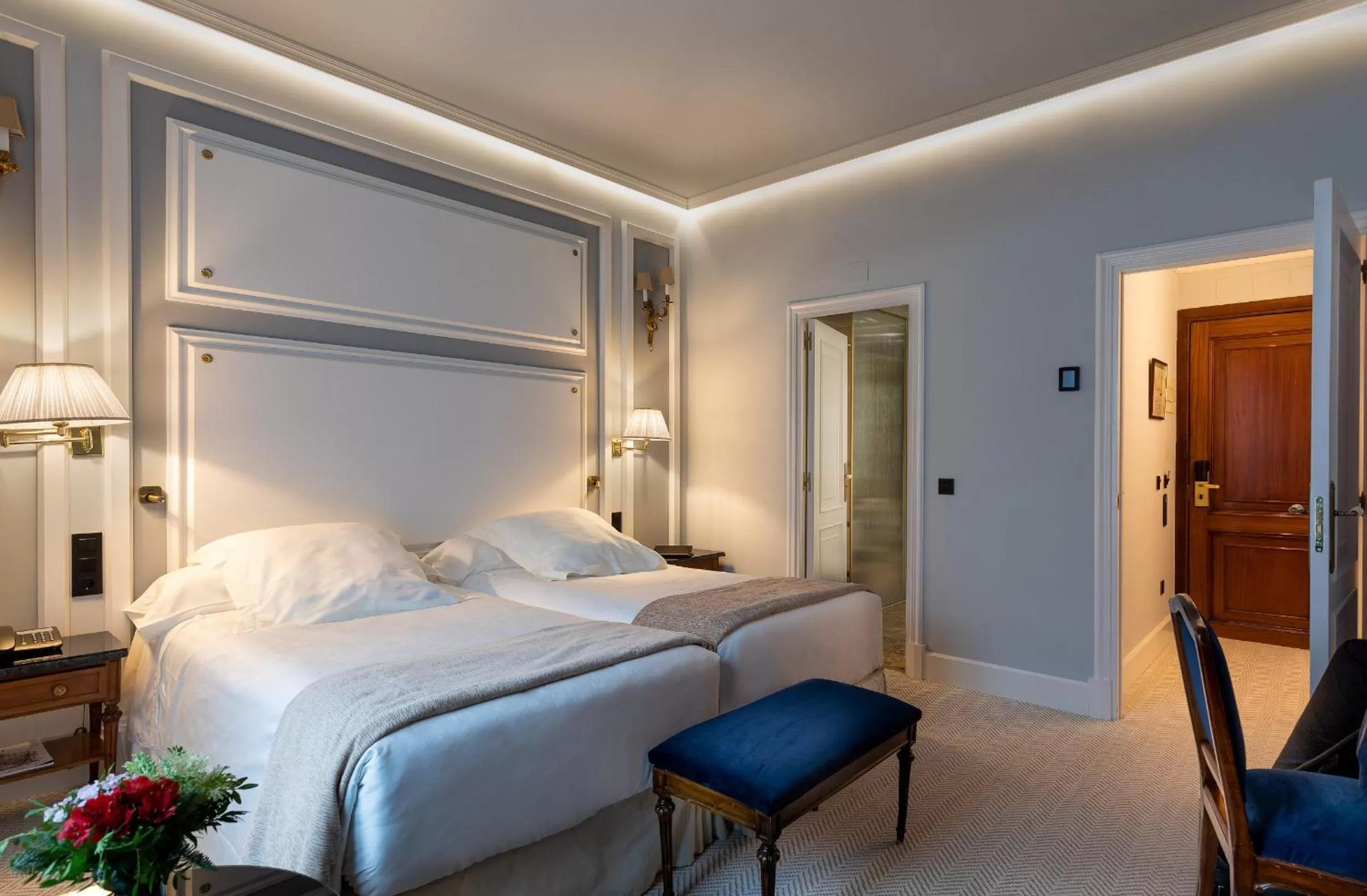 Bedroom, Bed in Wellington Hotel & Spa Madrid