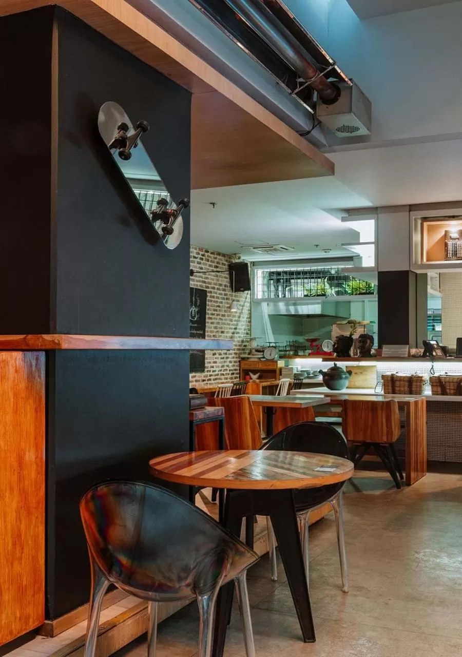 Restaurant/places to eat in The Click Clack Hotel Bogotá