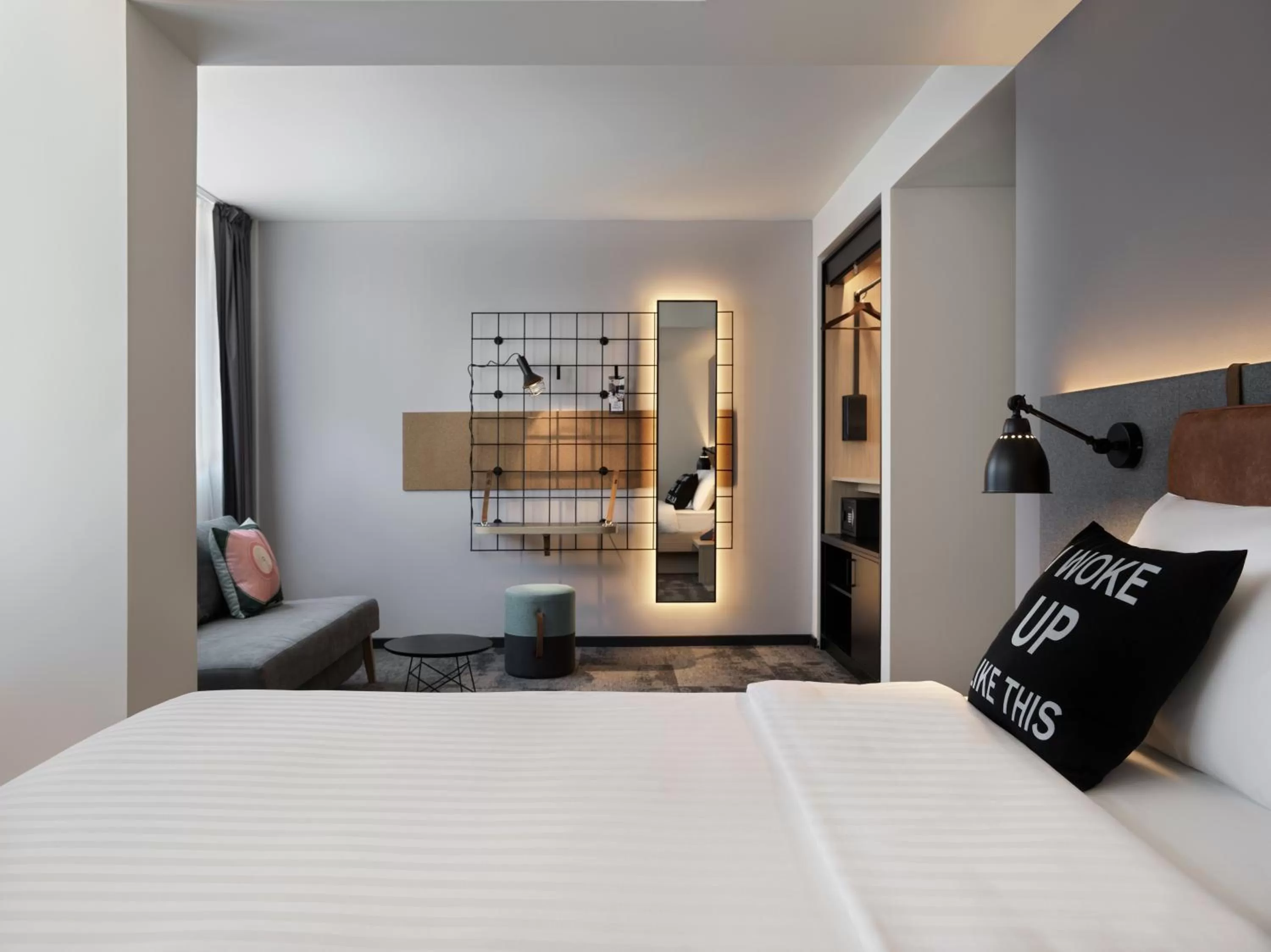 Photo of the whole room, Bed in Moxy Belgrade