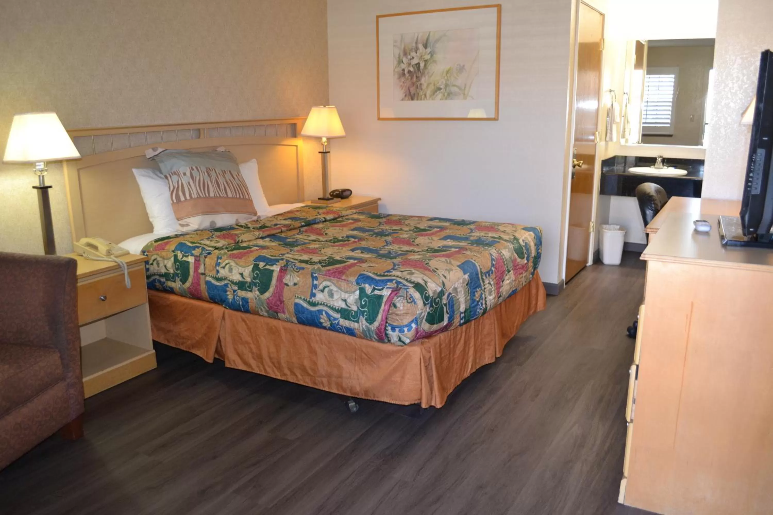 Bed in Valley Inn San Jose