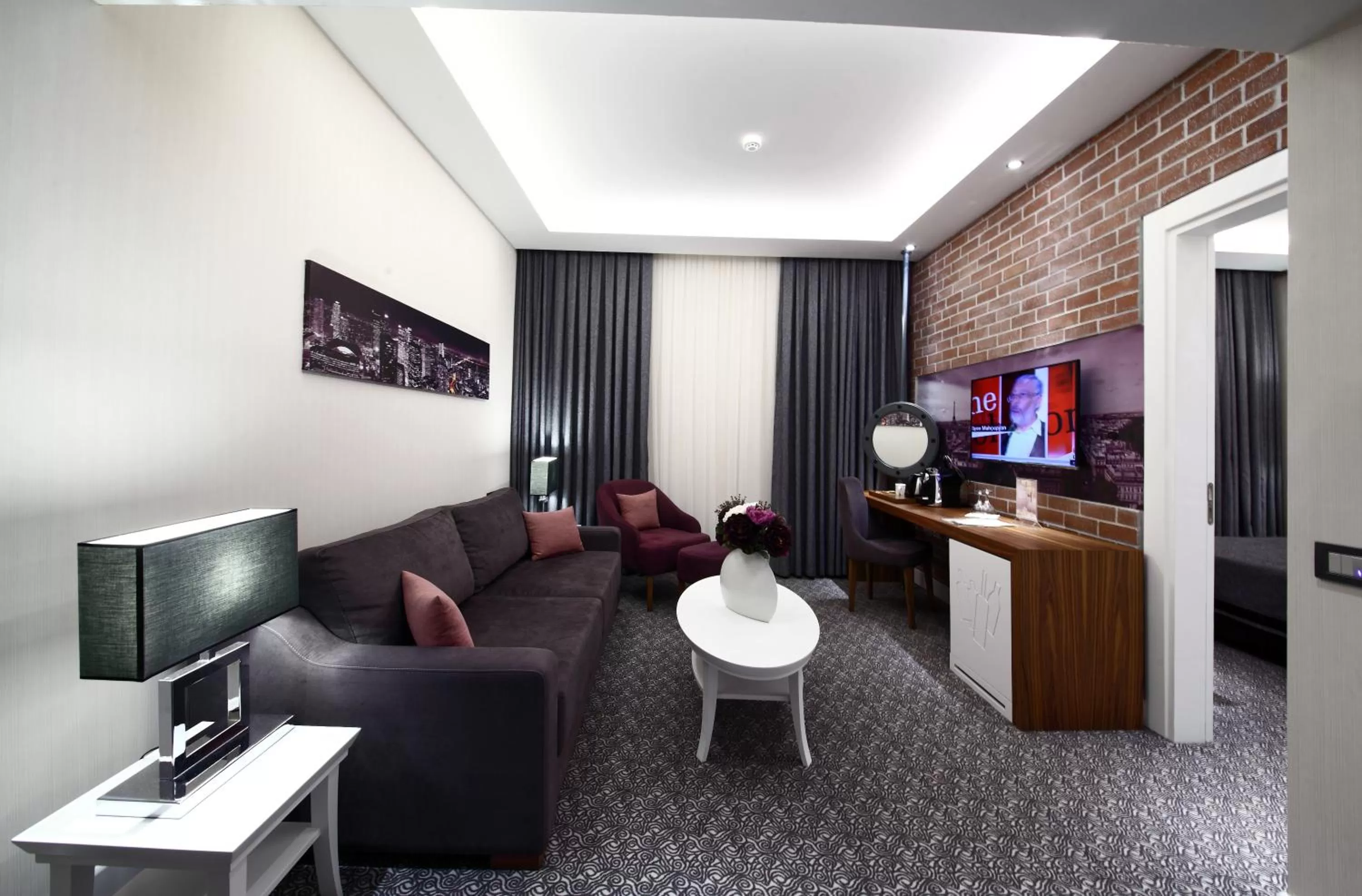 Living room in Montania Special Class Hotel