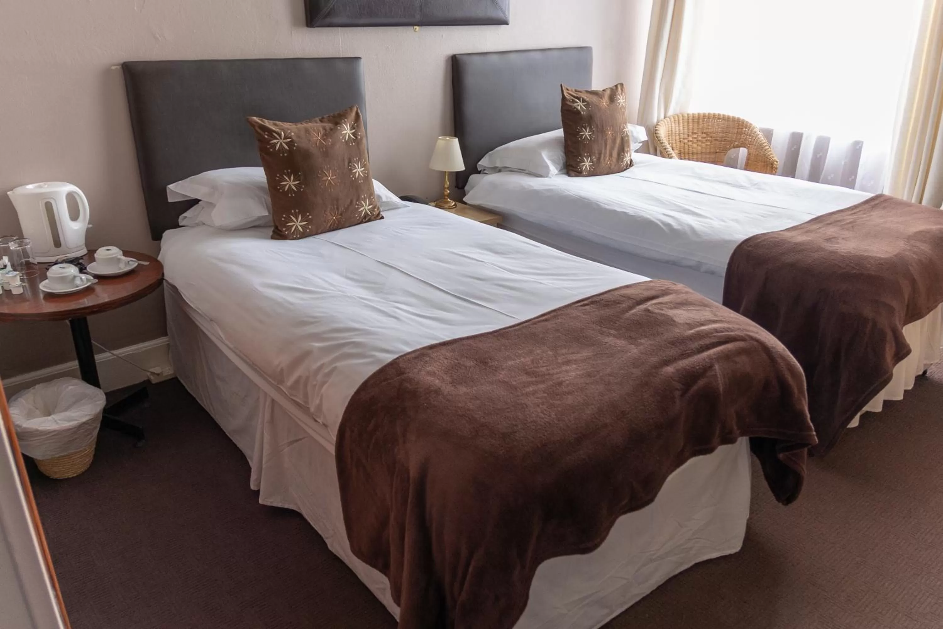 Bed in Carlton Hotel