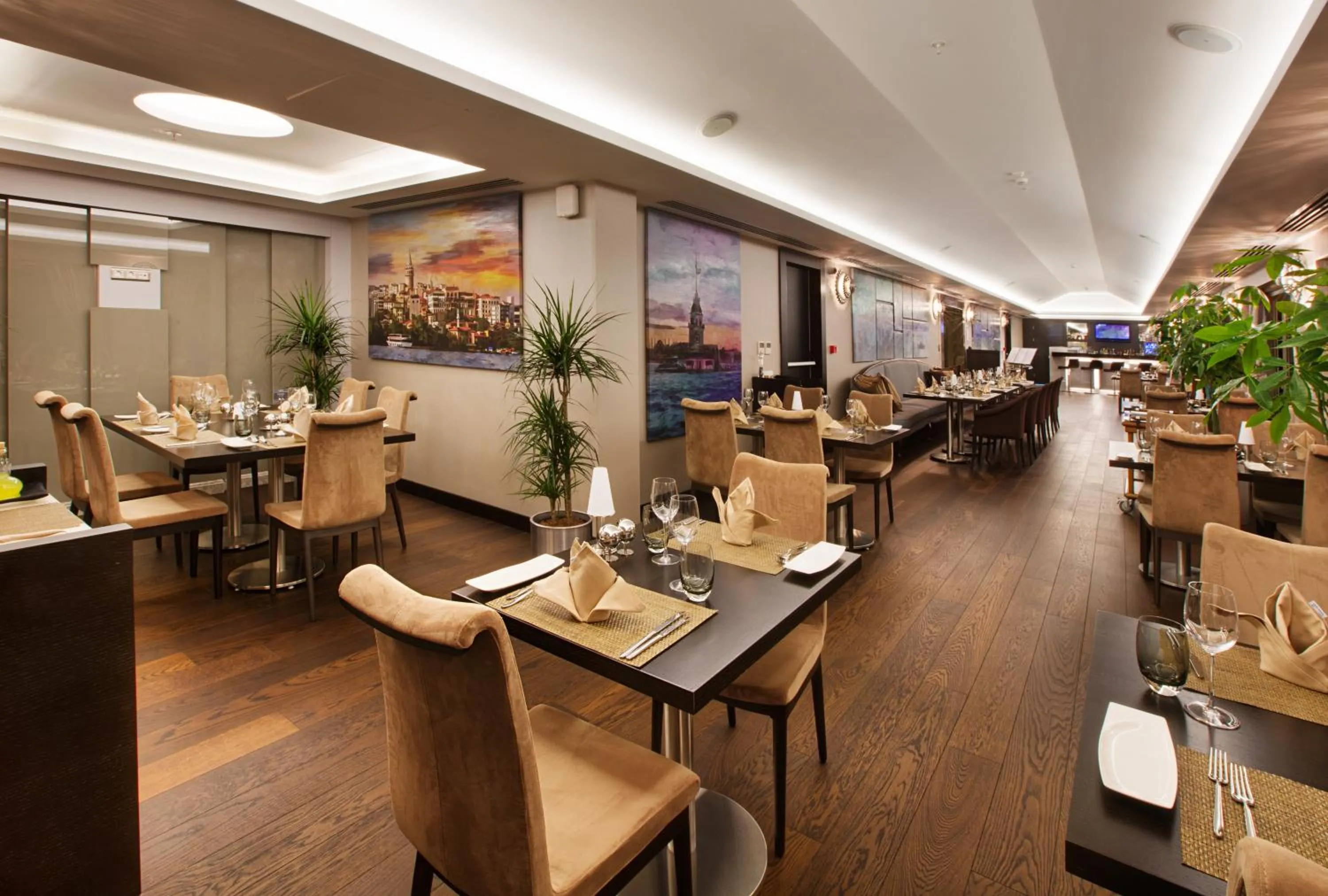 Restaurant/places to eat in Dedeman Bostanci Istanbul Hotel & Convention Center